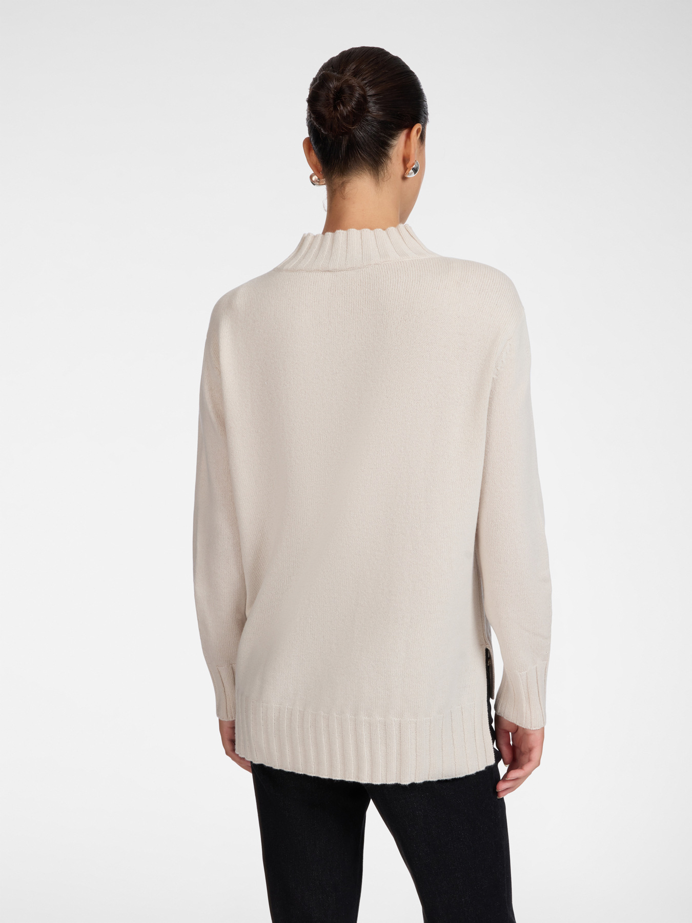 Maglia dolcevita in pura lana image number 1