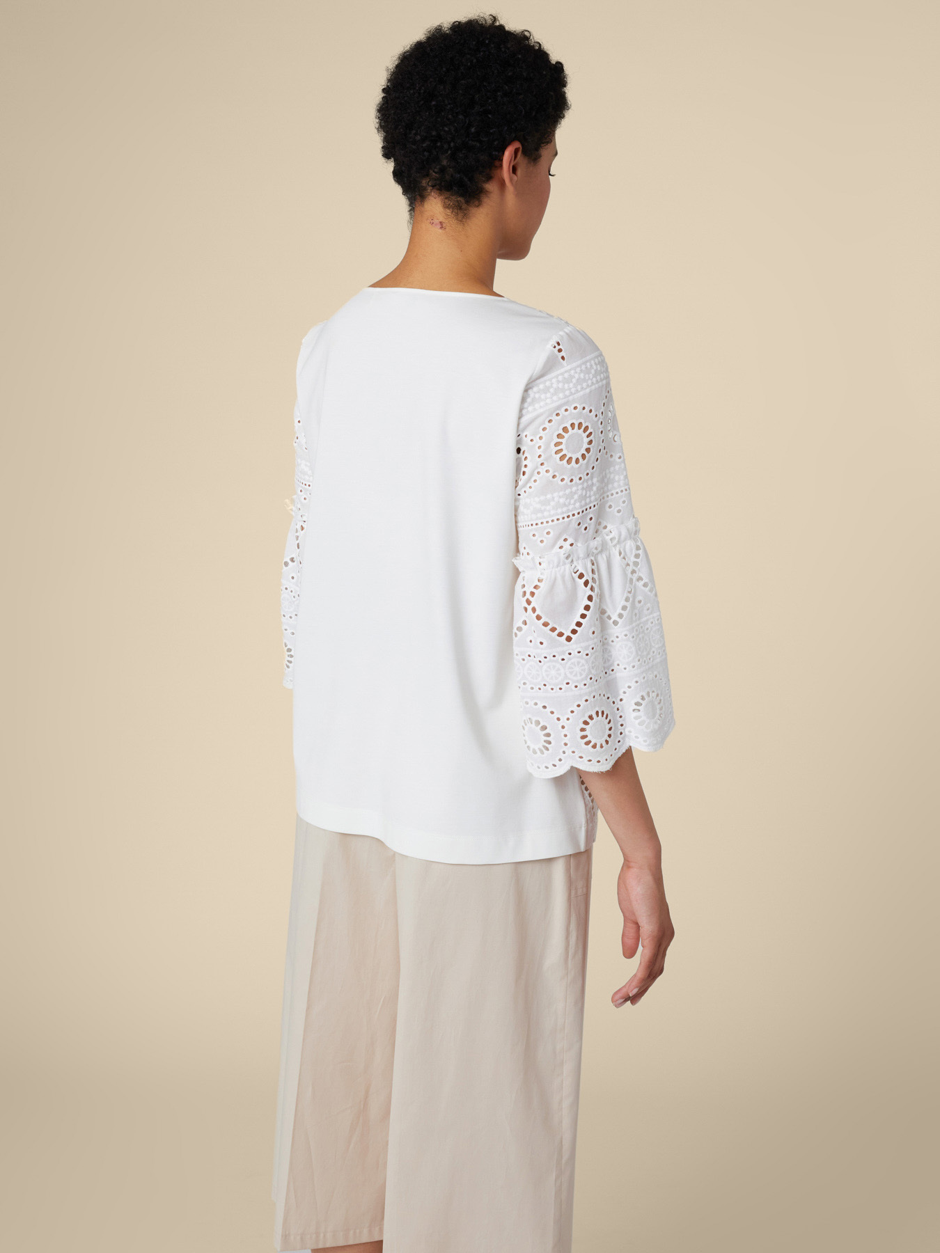 Blusa in sangallo image number 3