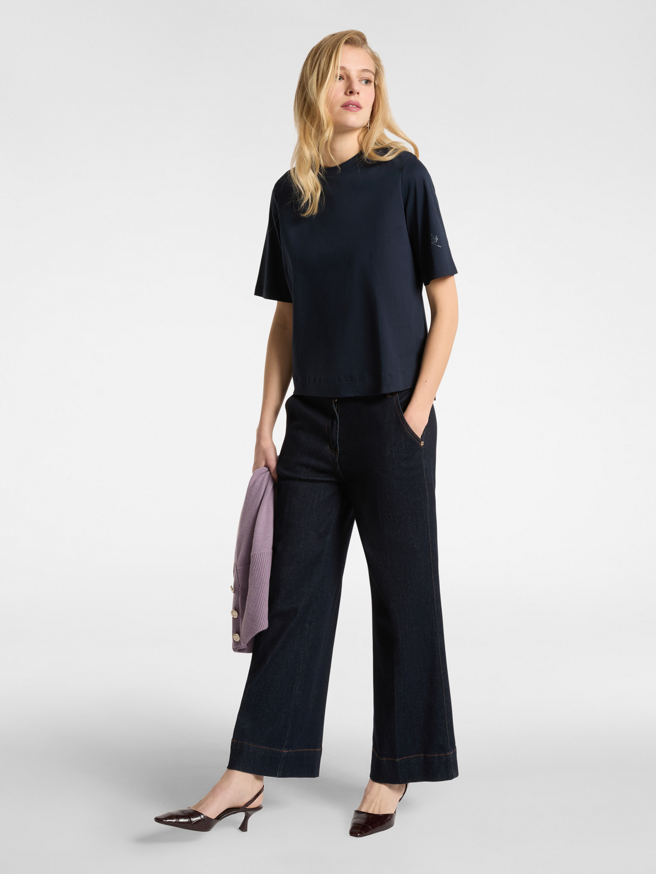 T-shirt com lib&eacute;lula image number 2