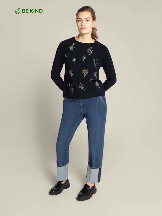 ECOVERO™ viscose sweater with floral embroidery