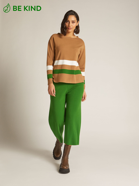 Sweater with stripes at the hem