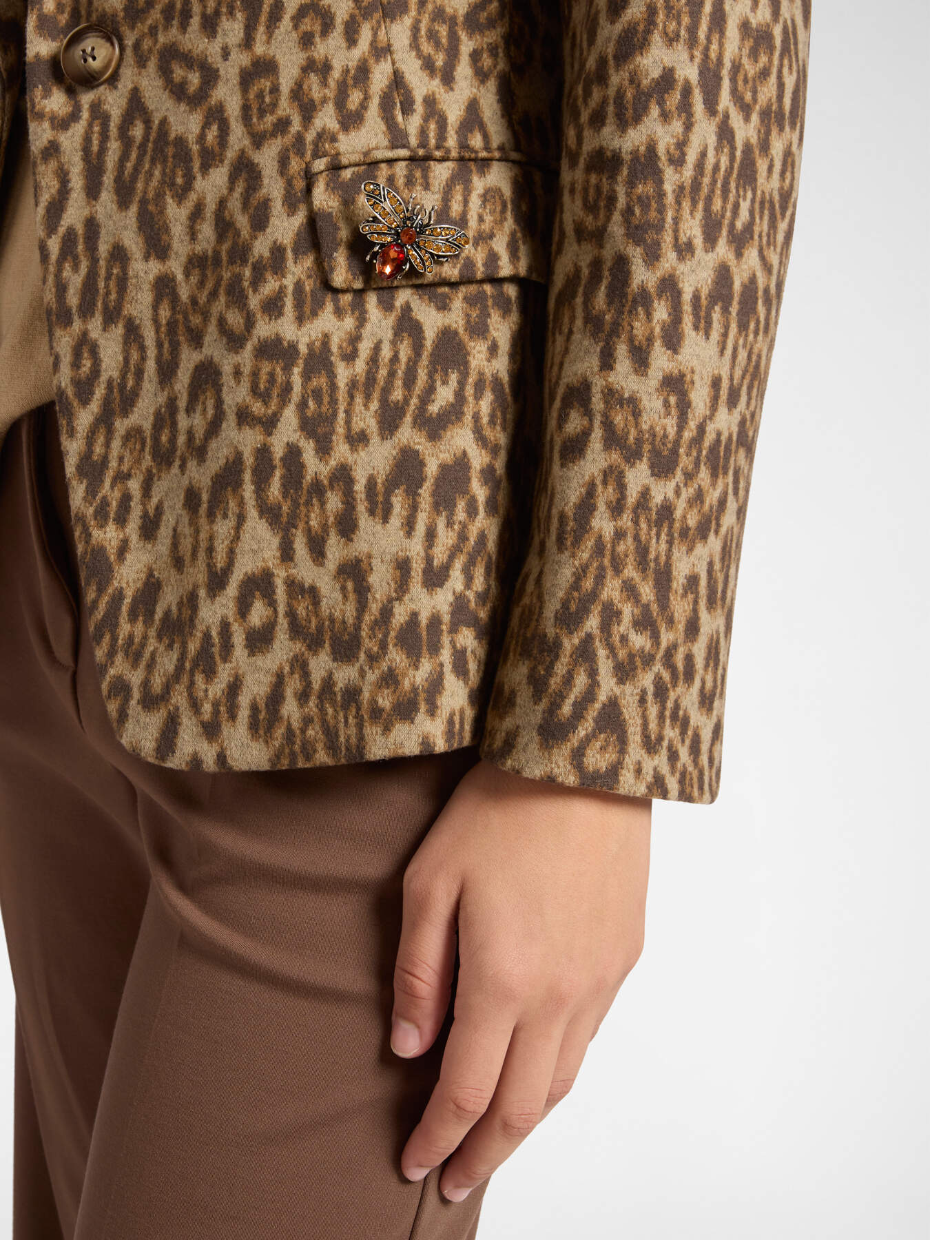 Blazer &agrave; imprim&eacute; animalier image number 3