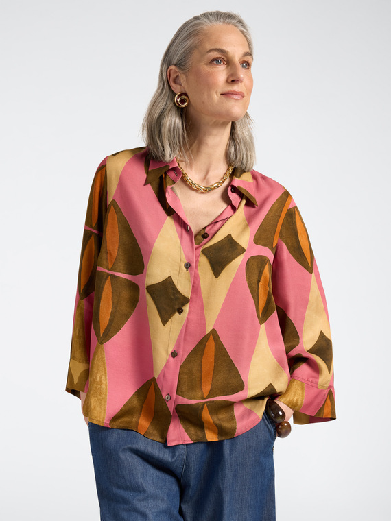 Camisa ampla em viscose estampada