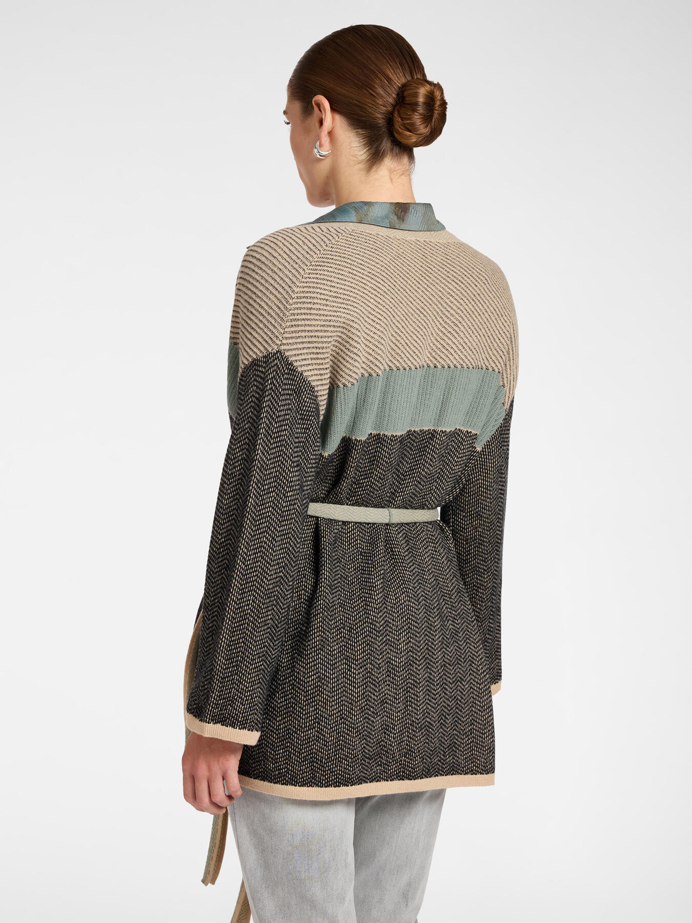 Wool cardigan with belt image number 1