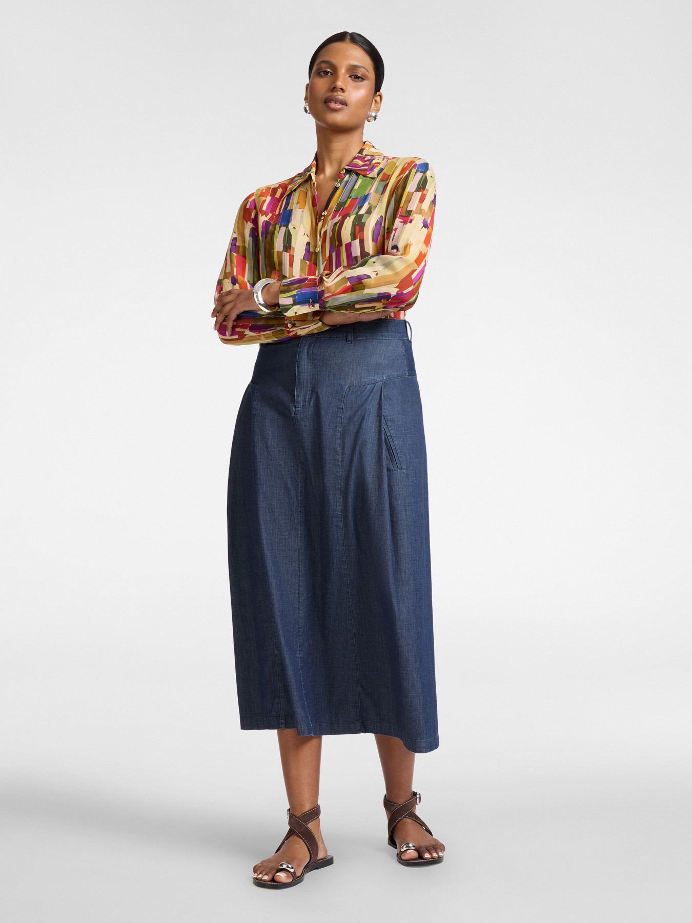 A-line midi skirt in Chambray image number 0