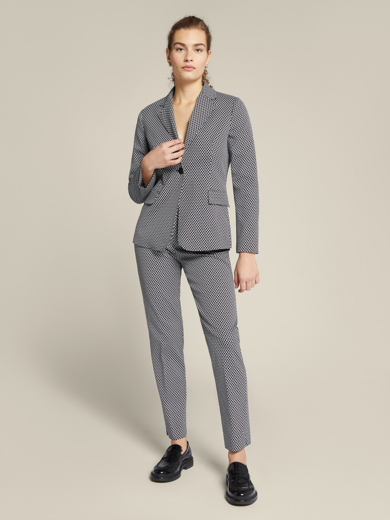 Geometric pattern blazer image number 2