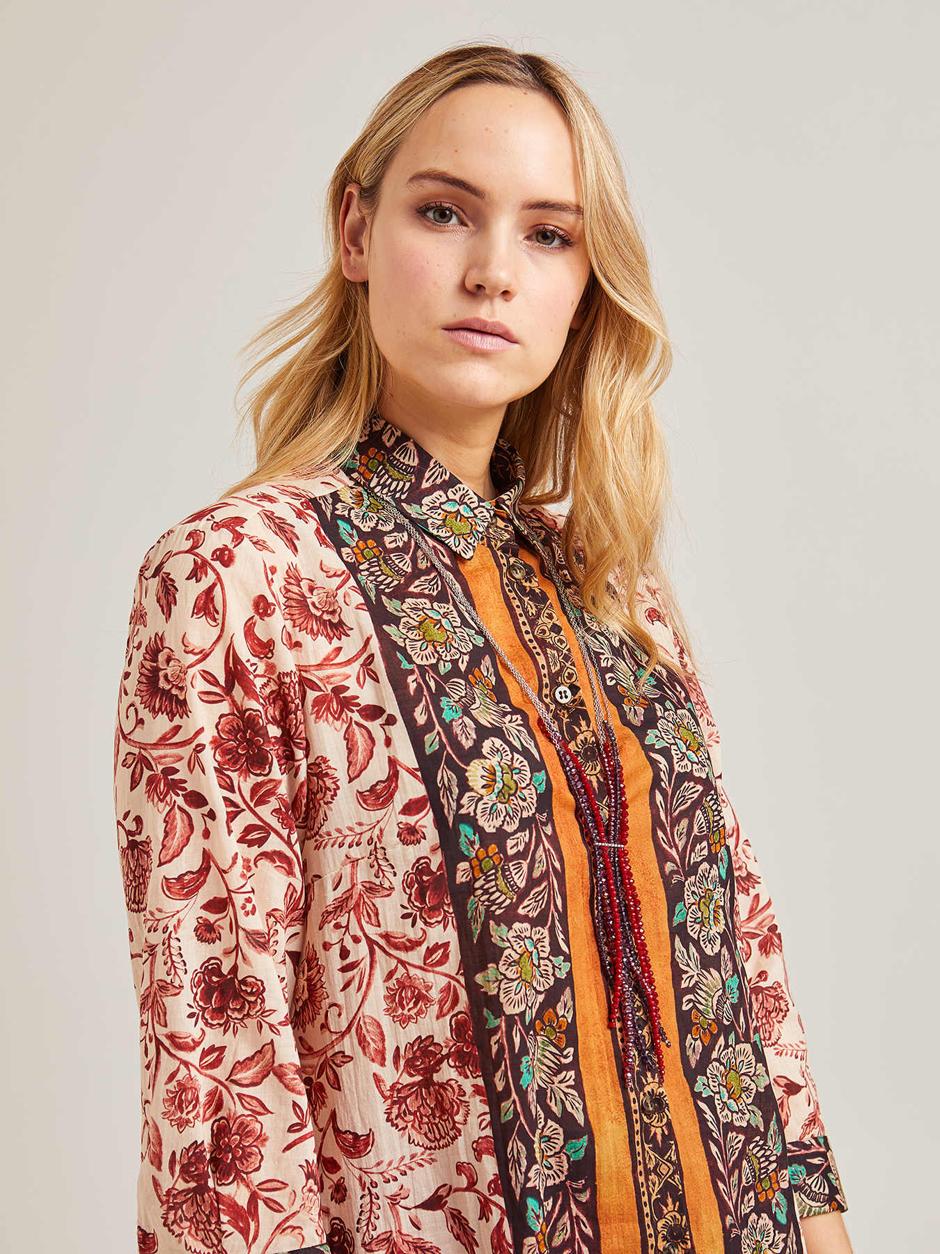 Collana lunga multifilo image number 0