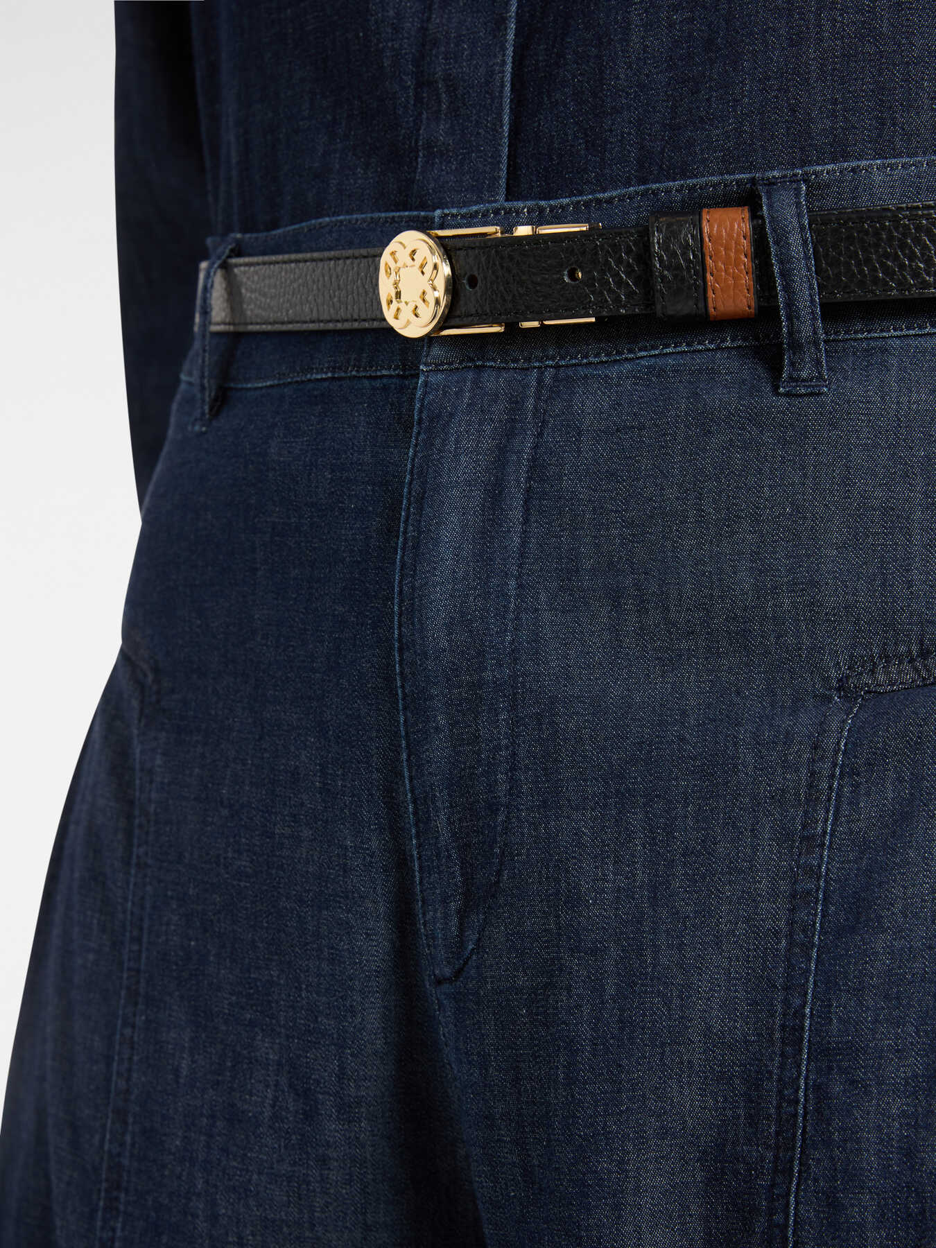 Reversible Monogram leather belt image number 2