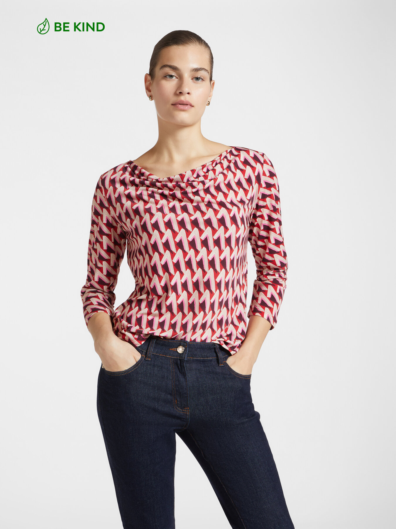 Printed T-shirt with cowl neck image number 0