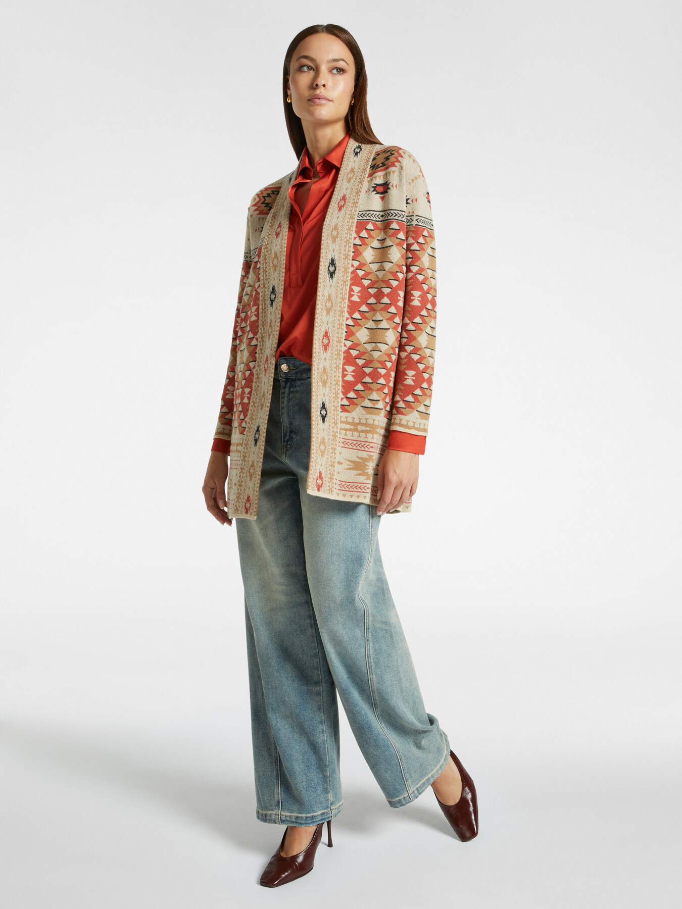 Cardigan mit Ethno-Motiven image number 2