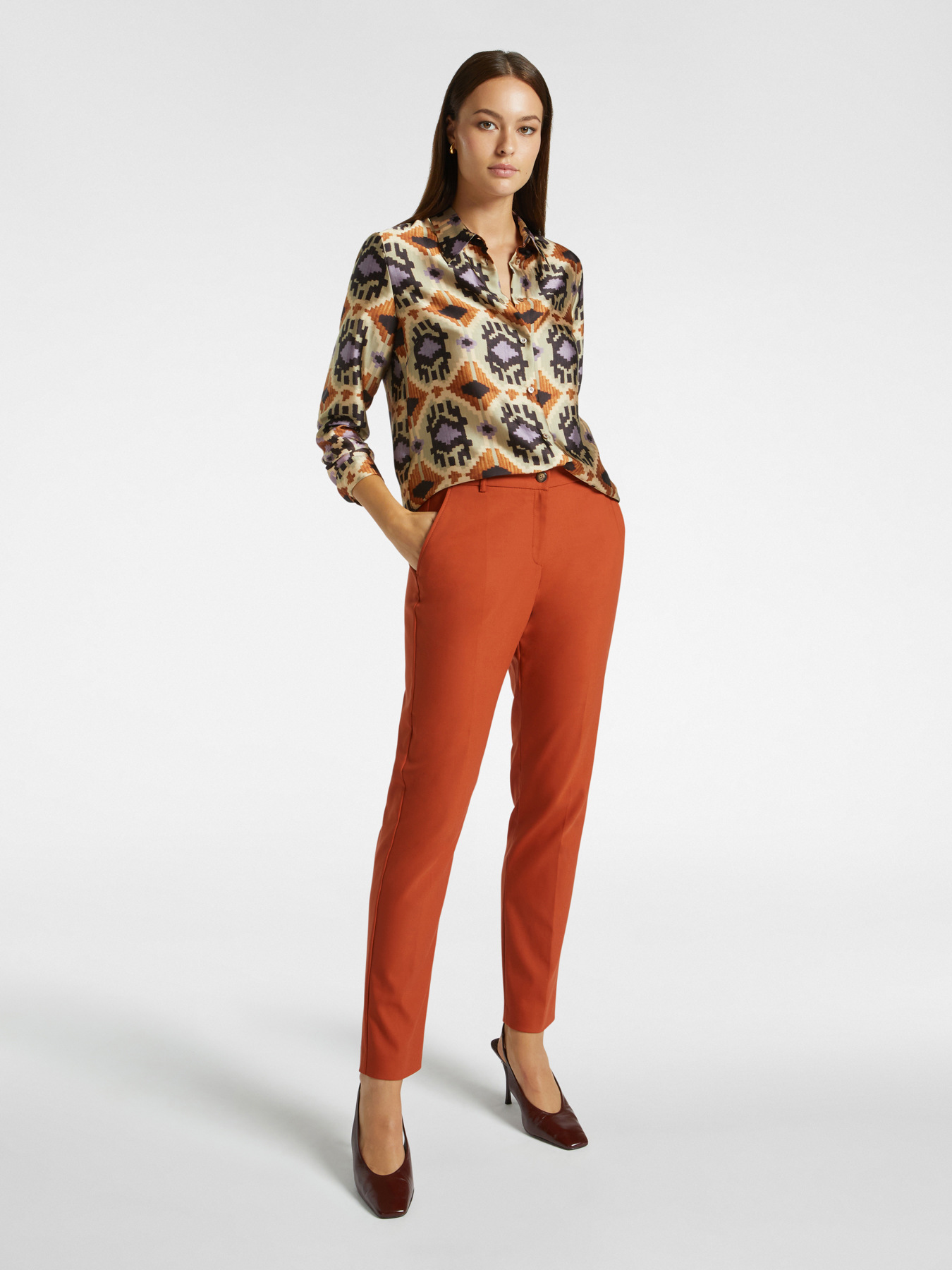 Pantalon chino stretch image number 0