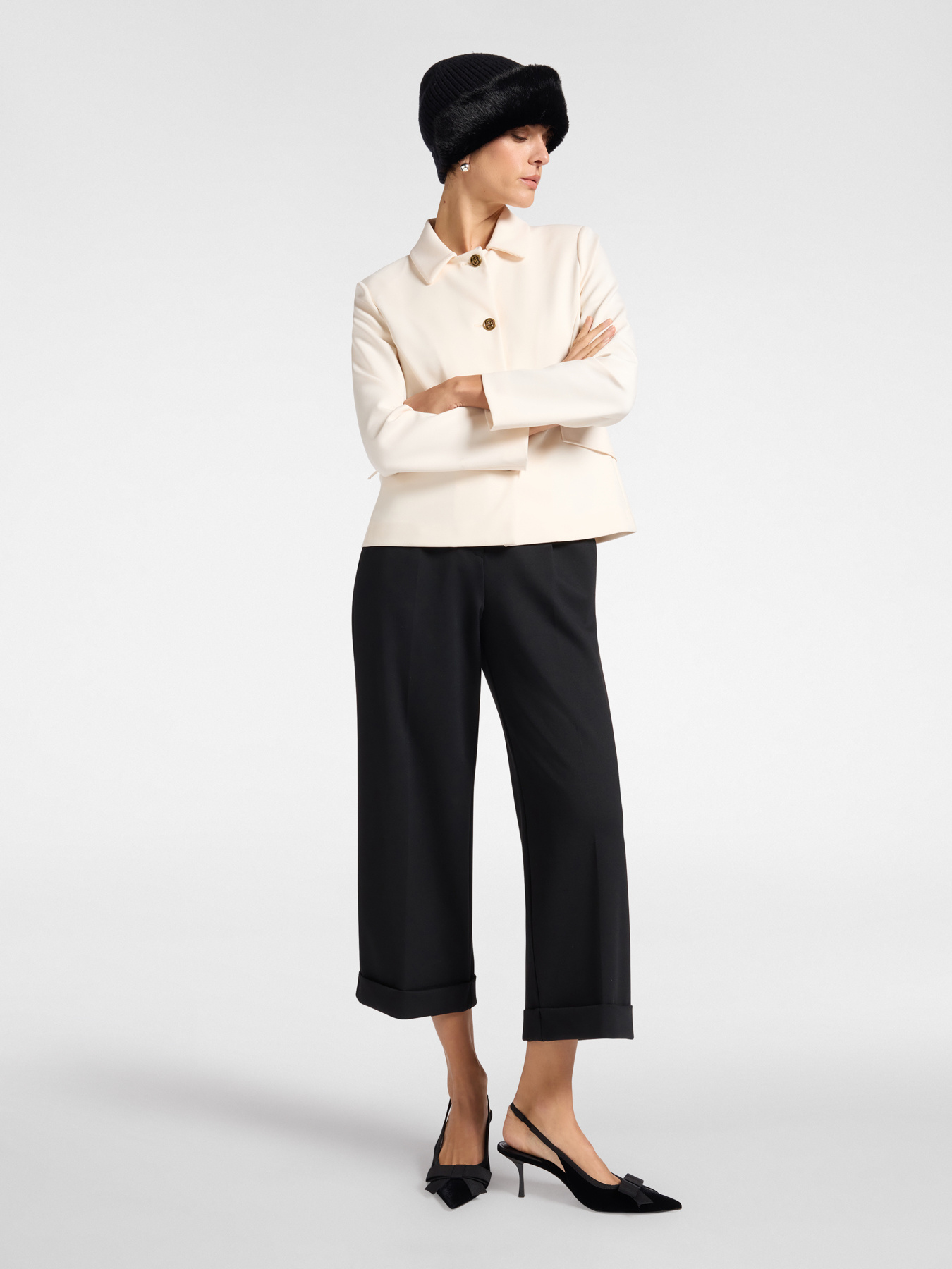 Jacket with buttons image number 3