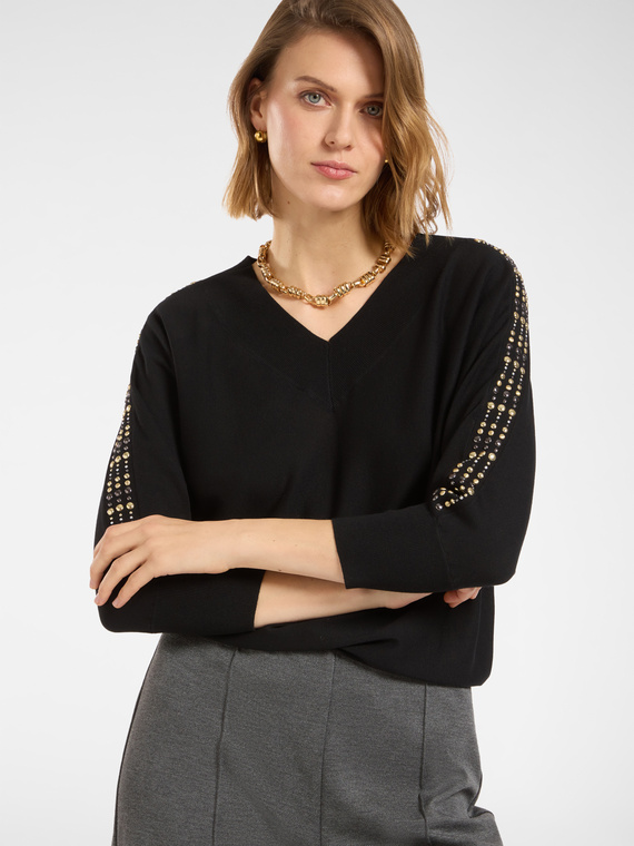 Pullover mit Nieten an den &Auml;rmeln