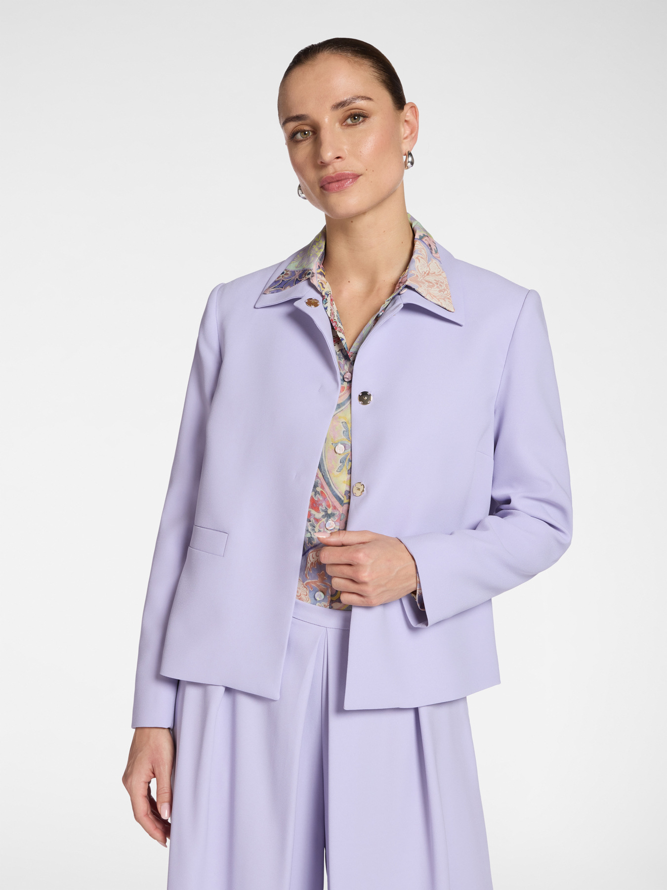 Cr&ecirc;pe fabric jacket image number 0