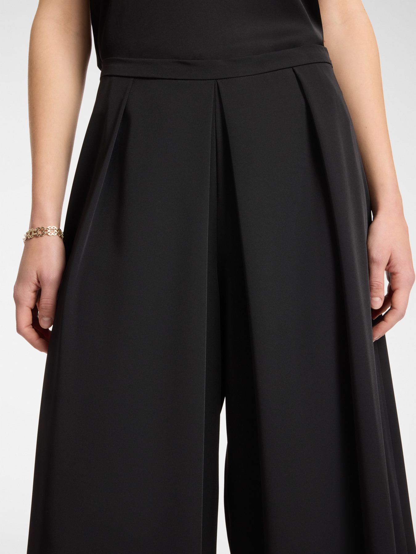 Pantalon large cropped &agrave; plis image number 2