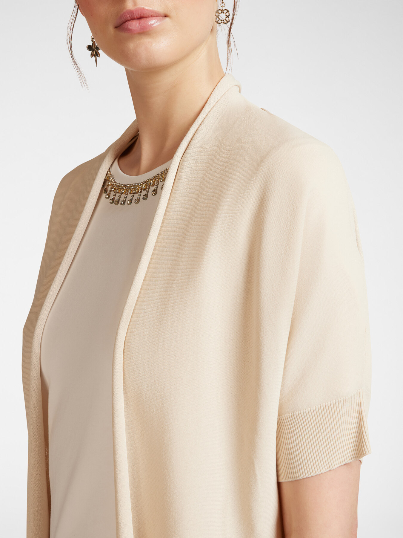 Bol&eacute;ro en tricot image number 3