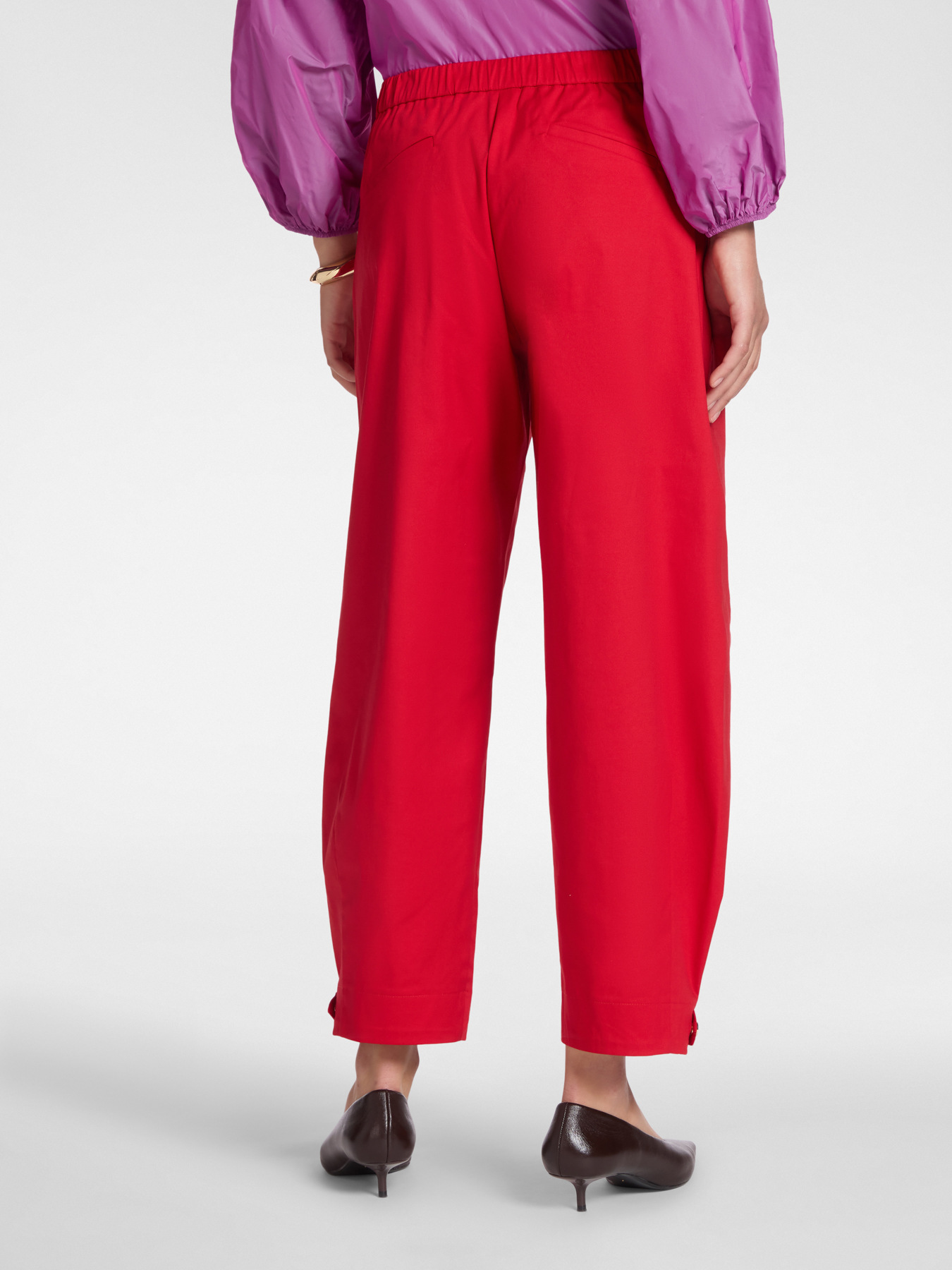 Pantalon barrel avec sangles au bas image number 1