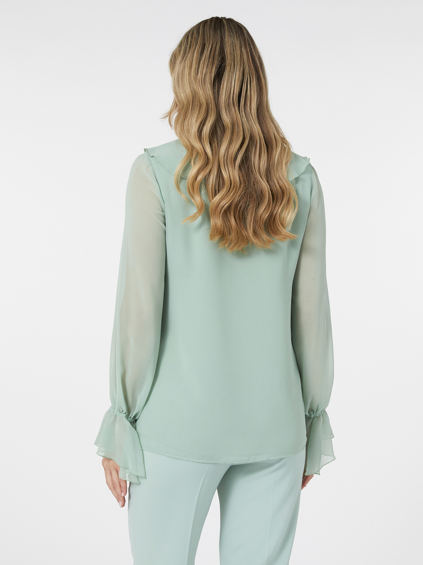 Blouse &agrave; jabot image number 2