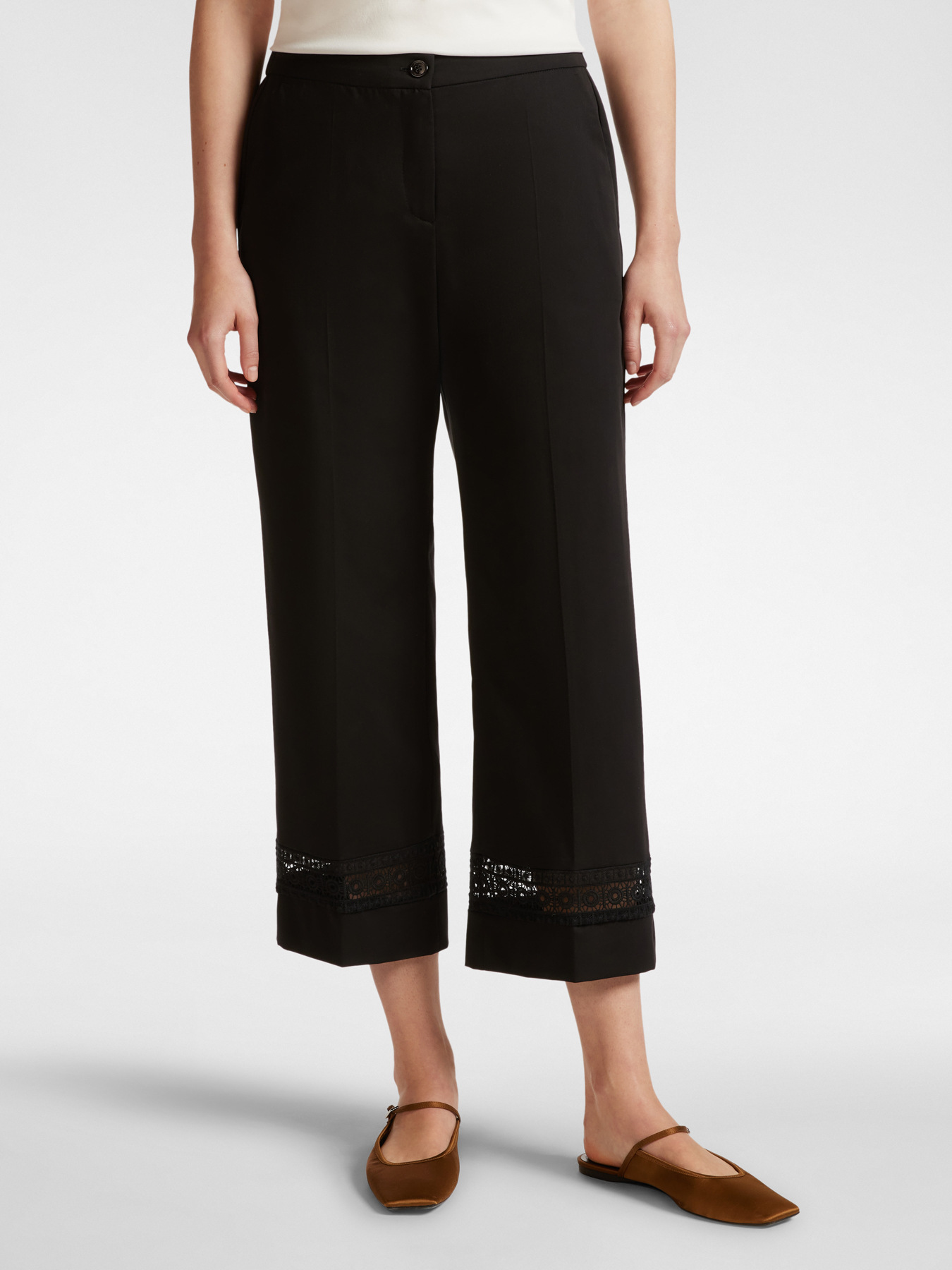 Cropped-Hose mit bestickter Bordüre image number 2