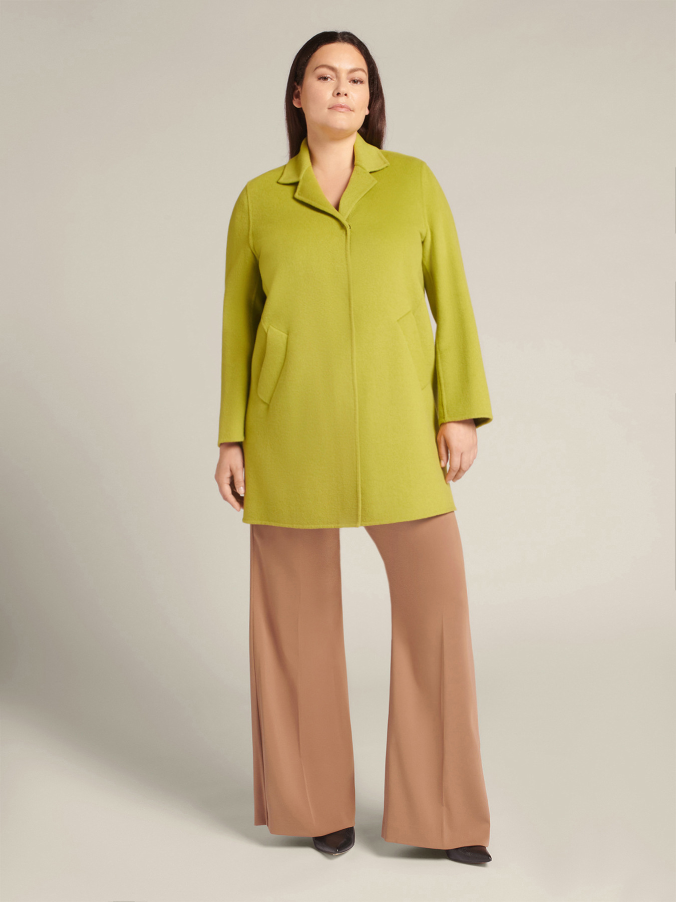 Double-Layer-Mantel, in Handarbeit vollendet image number 3