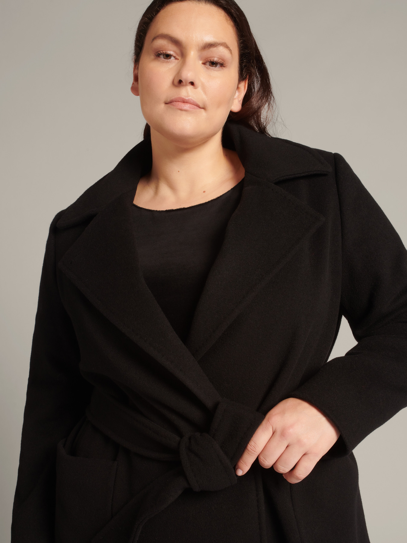 Casaco com cinto image number 4