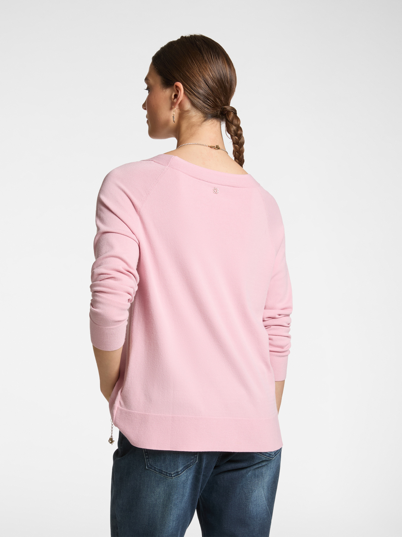 Pullover mit U-Boot-Ausschnitt image number 1