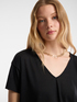 T-shirt with V-neck image number 3