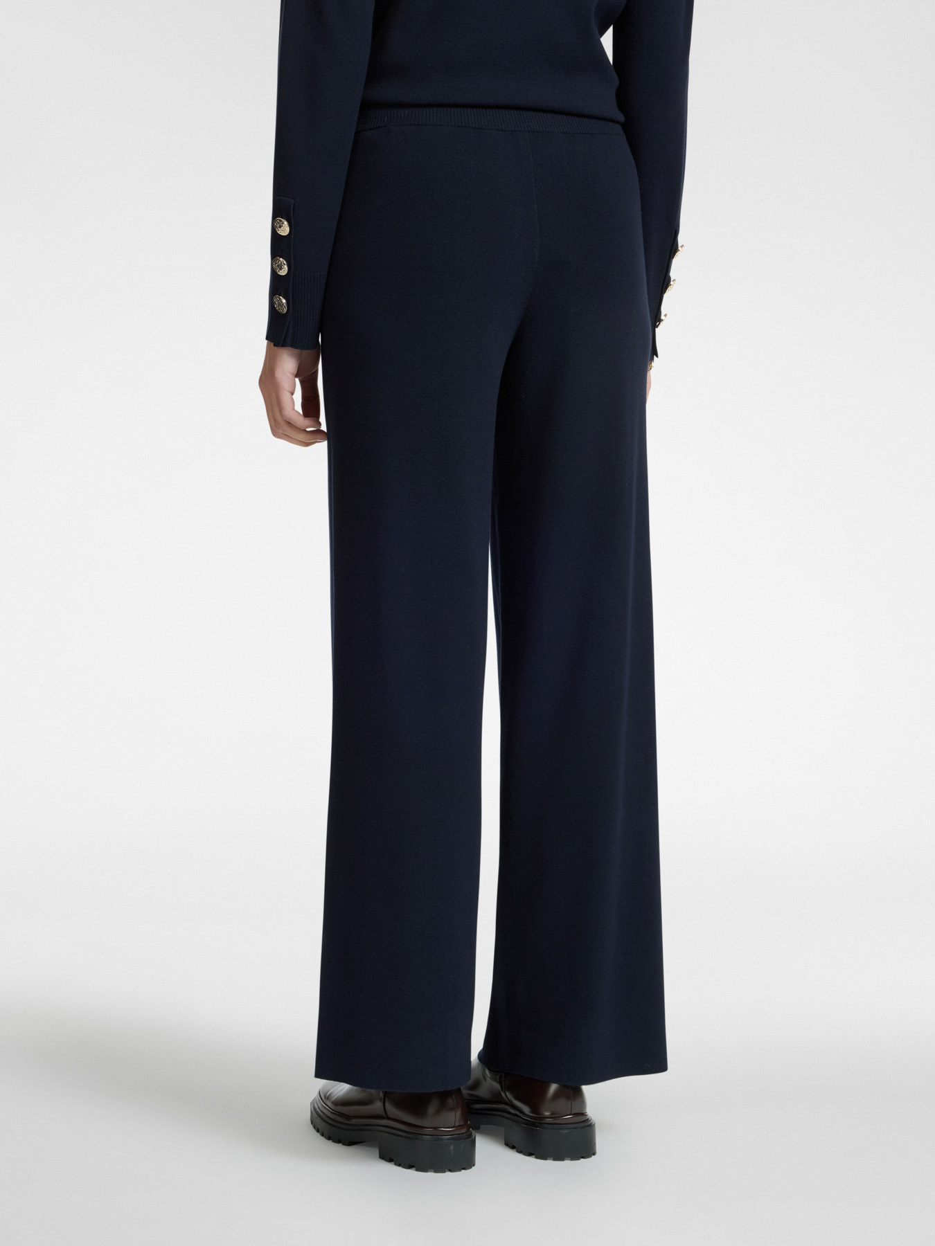 Pantaloni in tricot image number 1