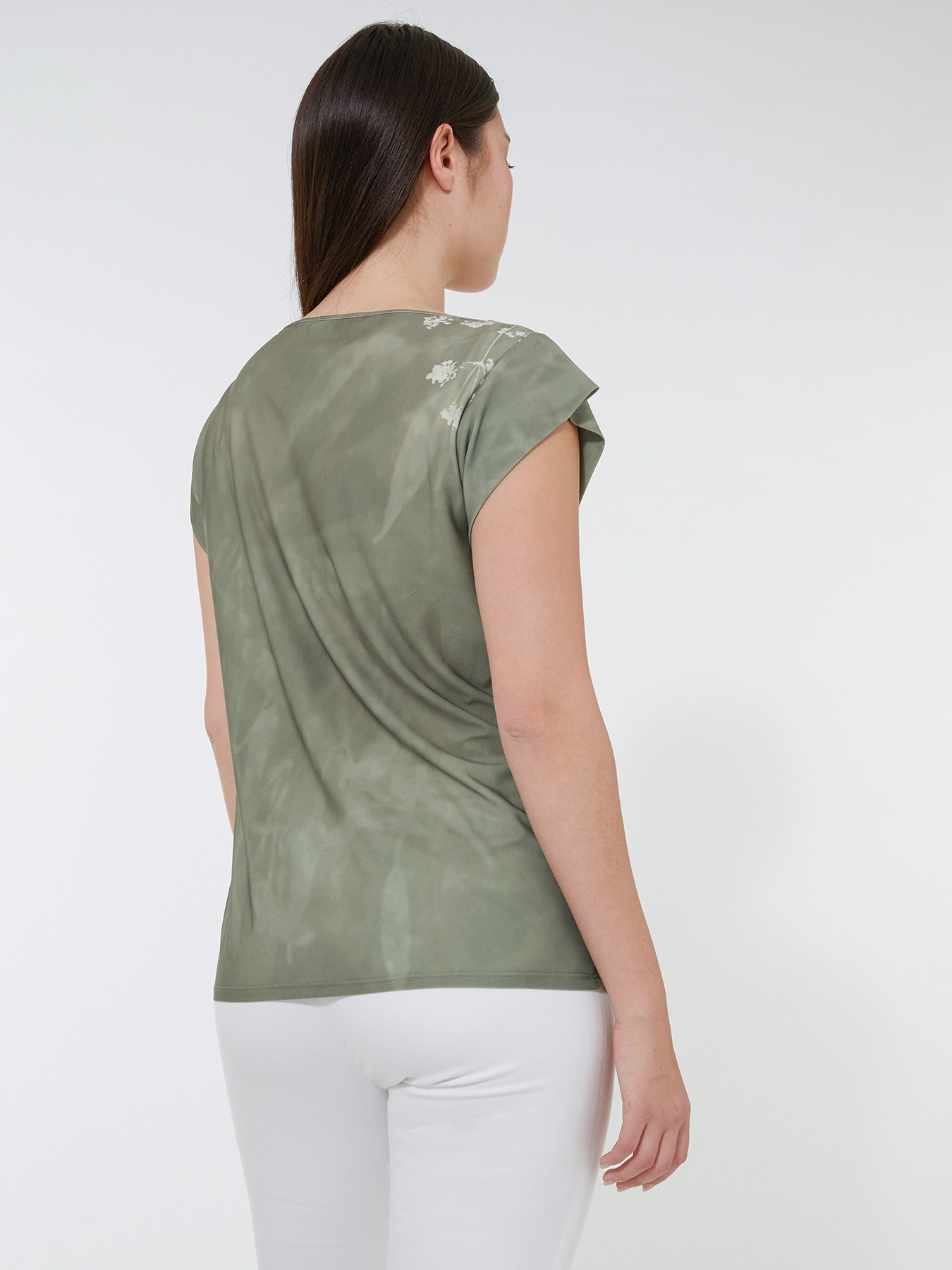 T-shirt &agrave; fleurs image number 1