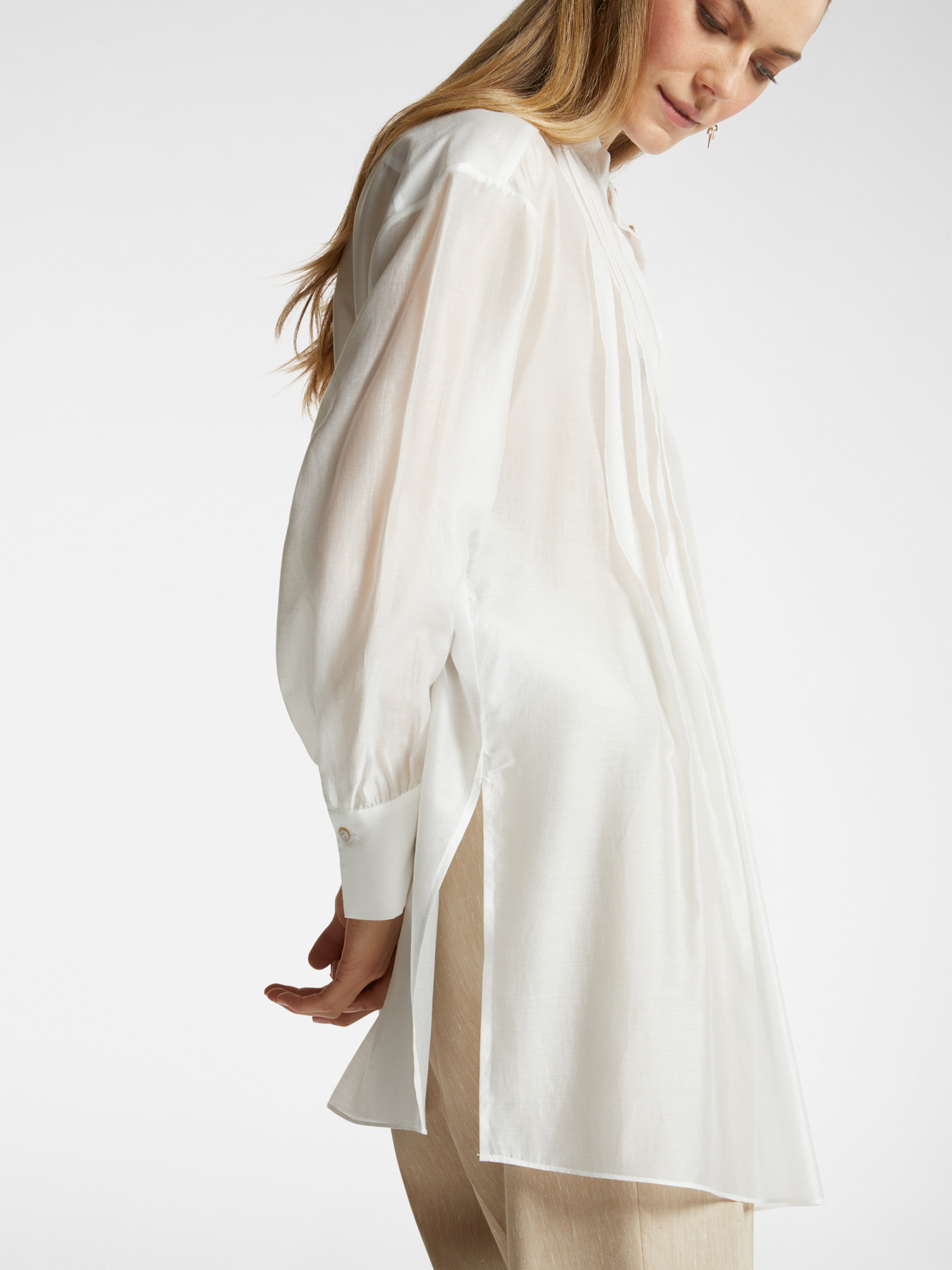 Camisa comprida com pregas image number 4