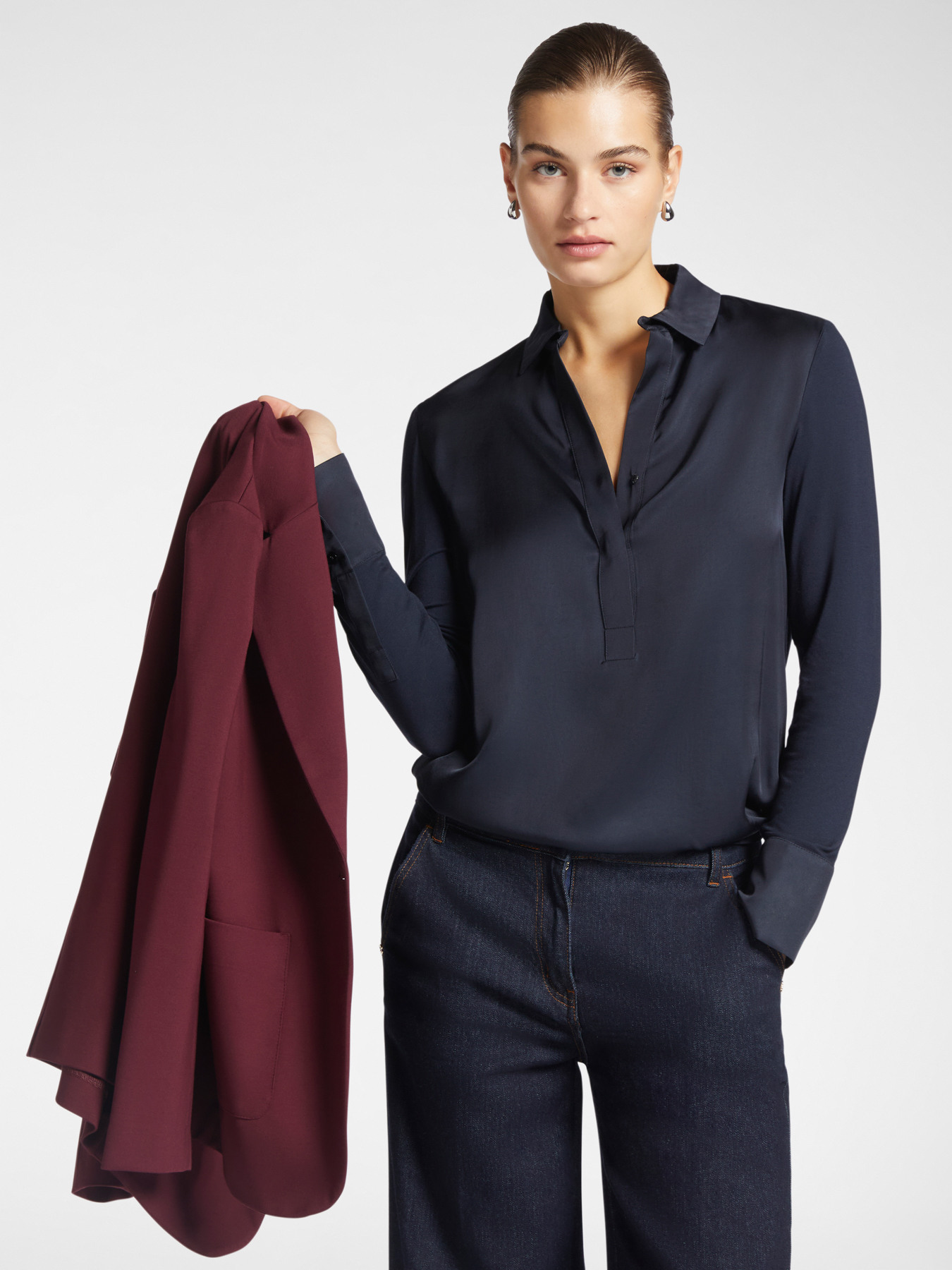 T-shirt bi-mati&egrave;re avec col image number 0