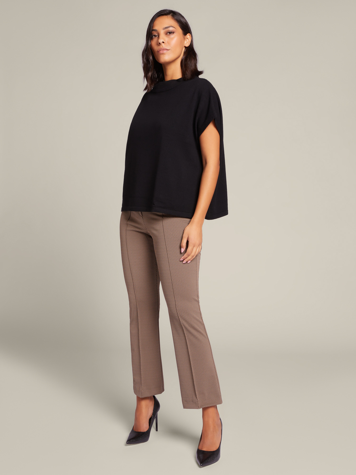 Capa de lana image number 0