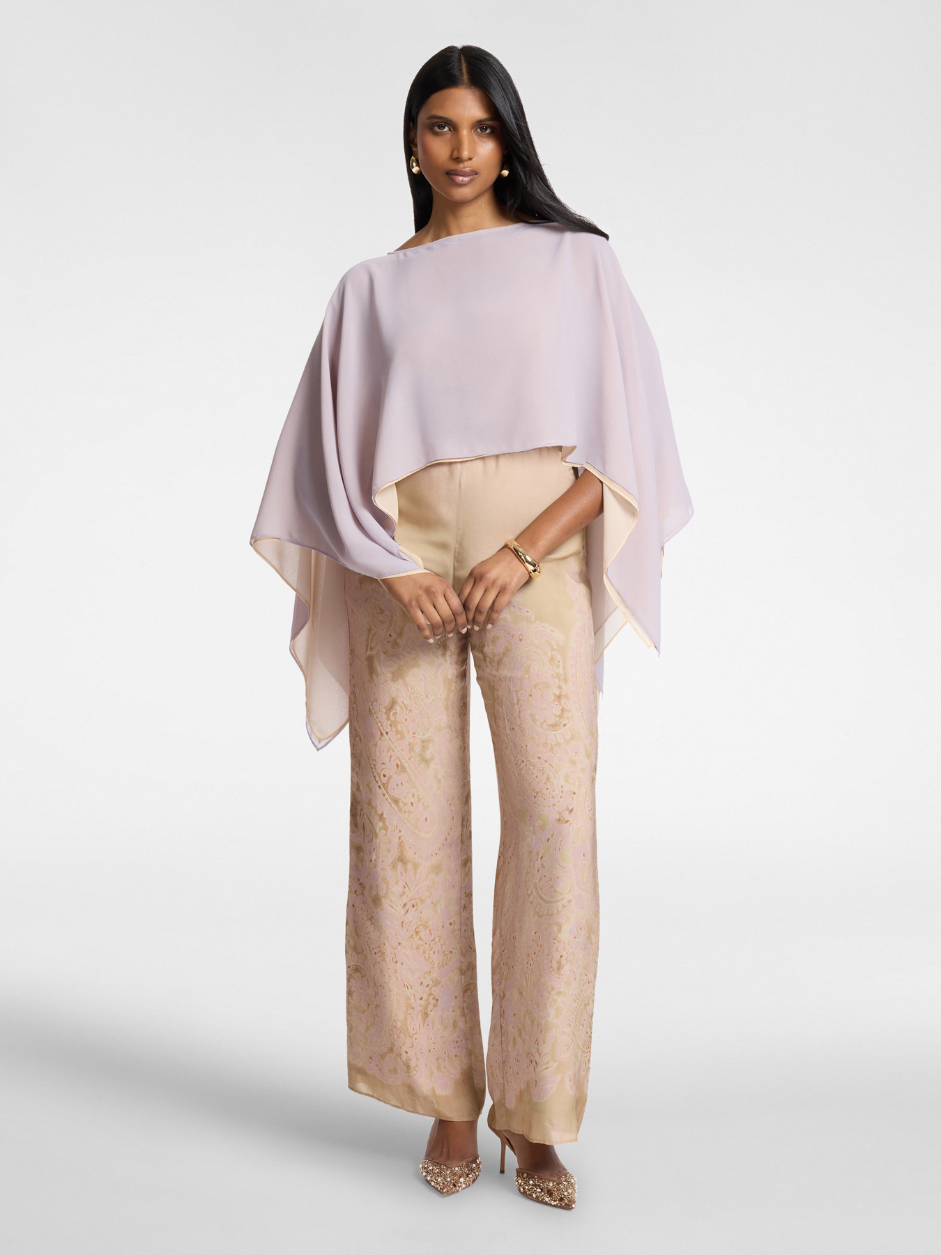 Doppelter Umhang aus Georgette image number 2