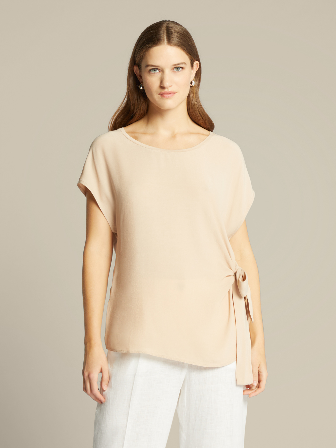 Camiseta con nudo en el lateral image number 0