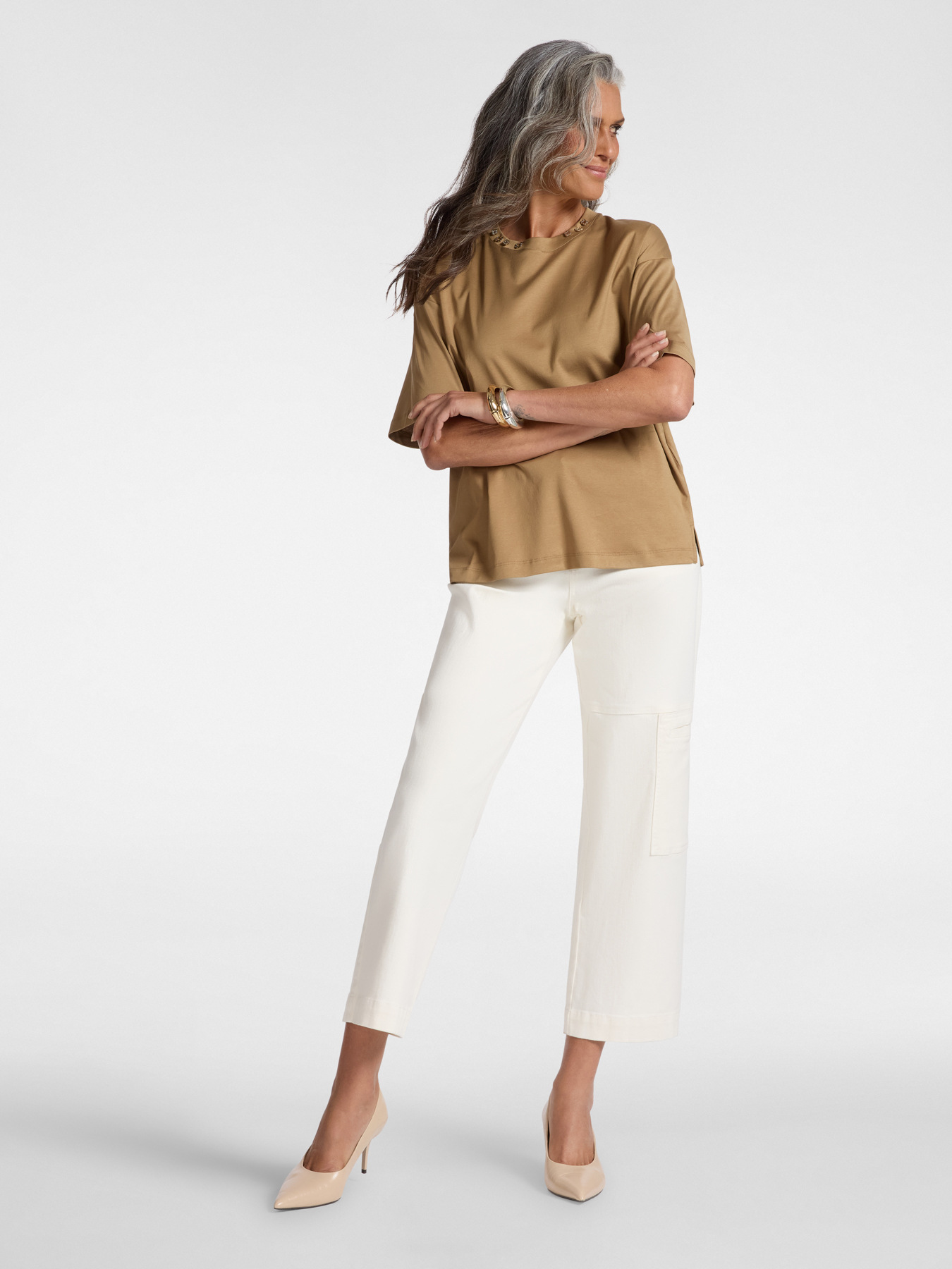 Camiseta con aplicaciones Monogram image number 2