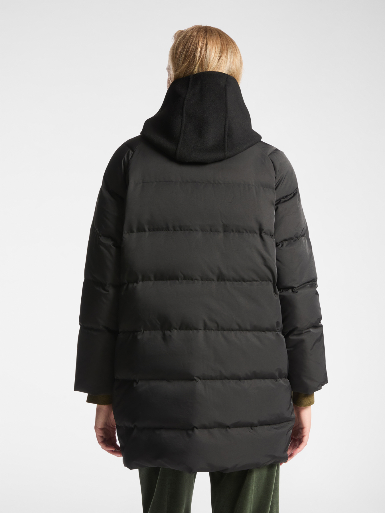 Casaco acolchoado em dois tecidos image number 1