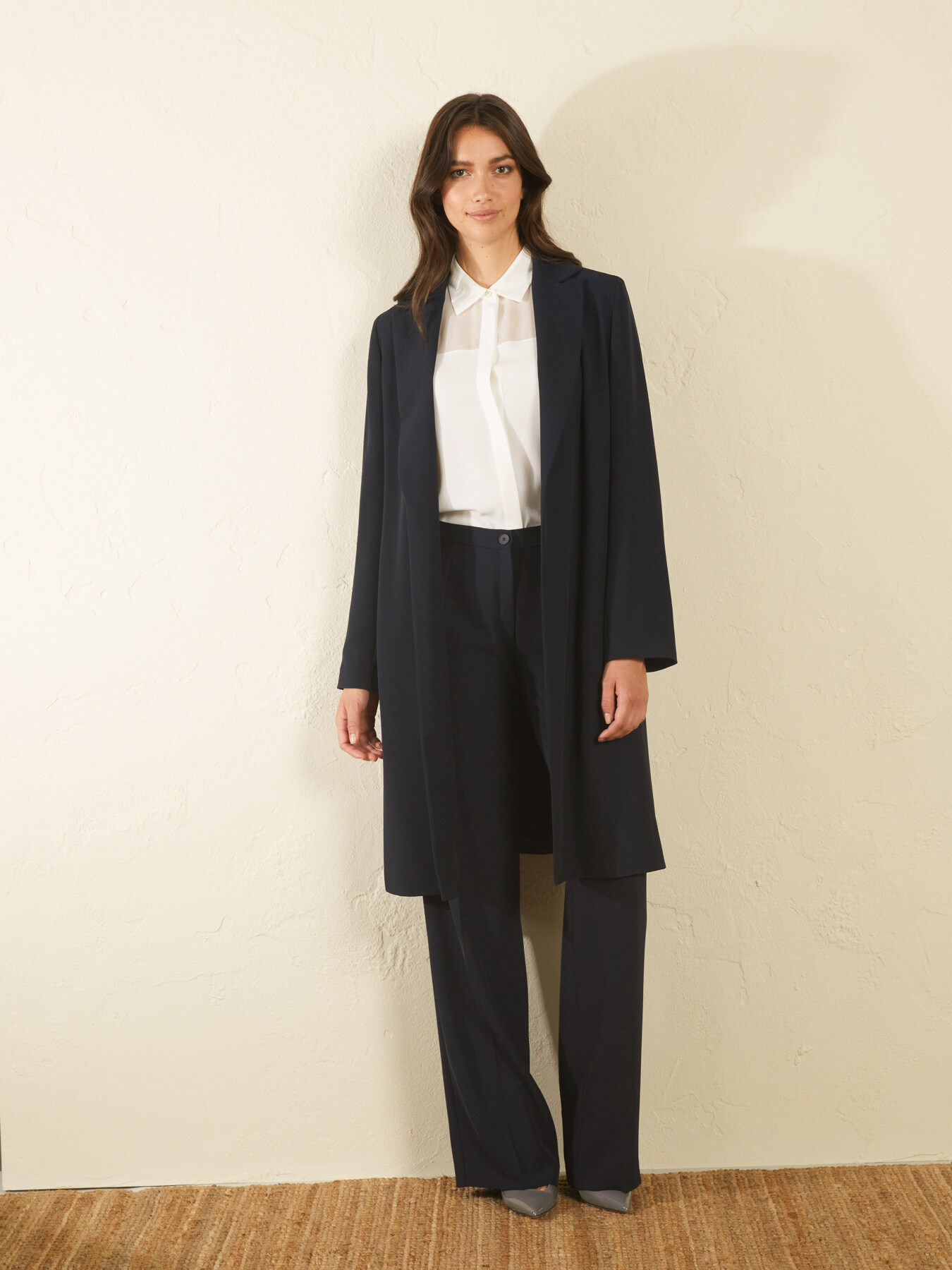 Long jacket in flowing fabric image number 2