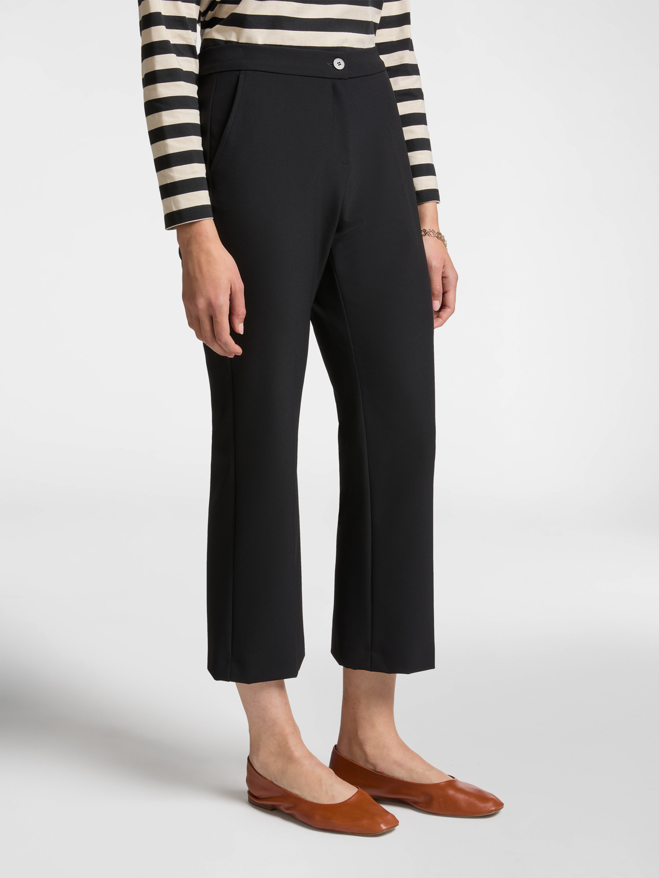 Slim fit cropped trousers image number 2