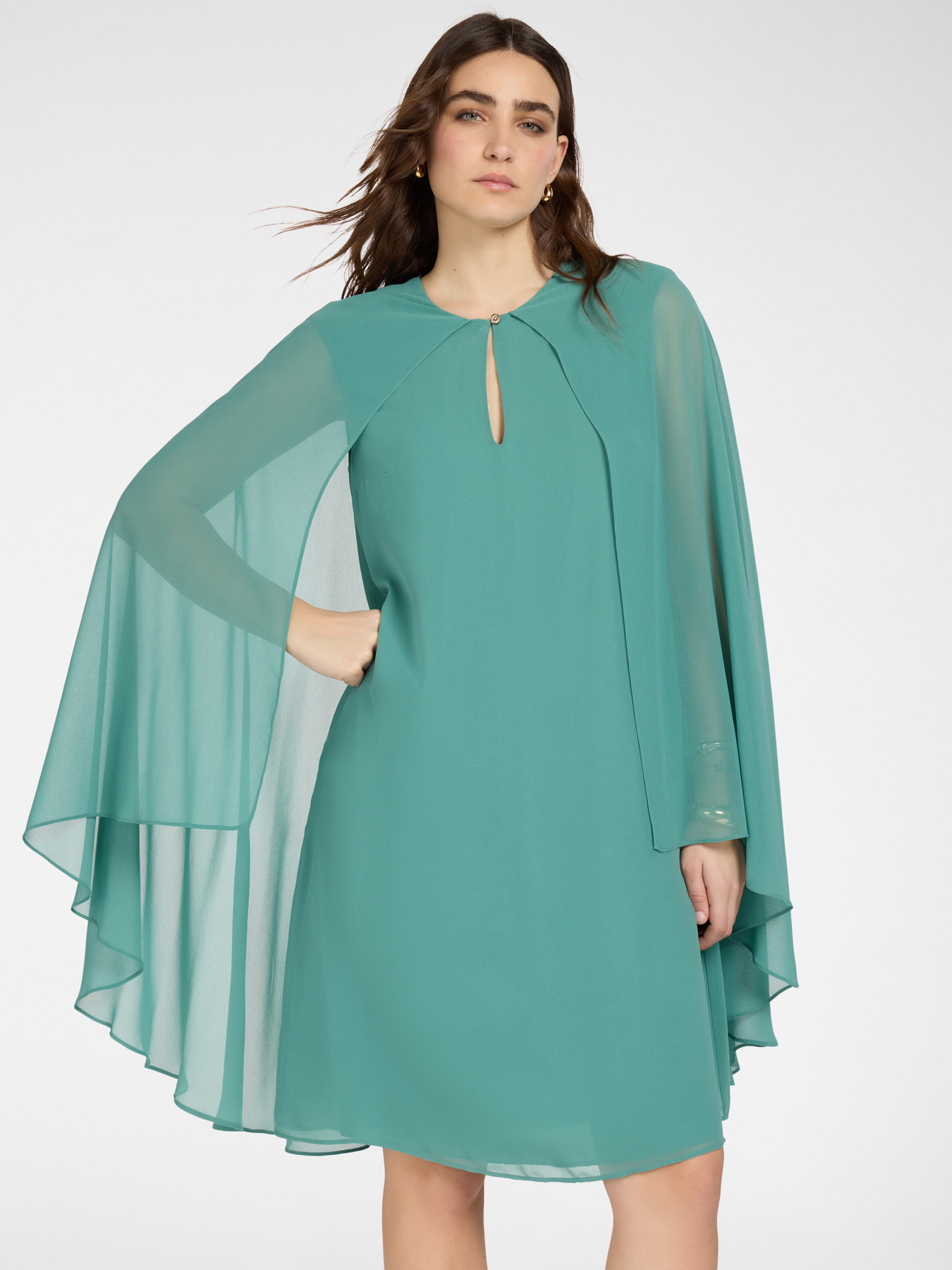 Vestido em camadas de georgette image number 0