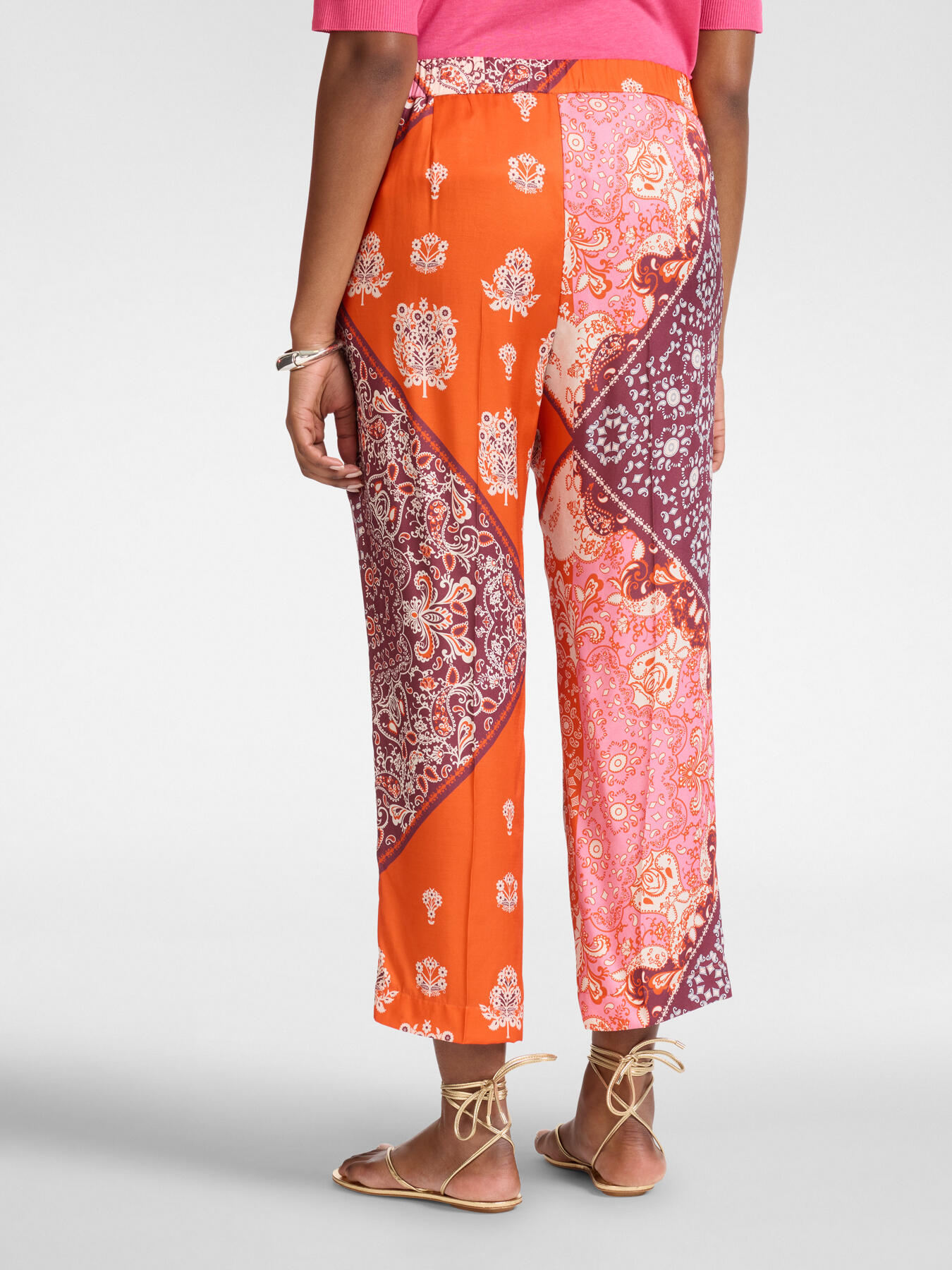 Pantalones estampados de viscosa image number 1
