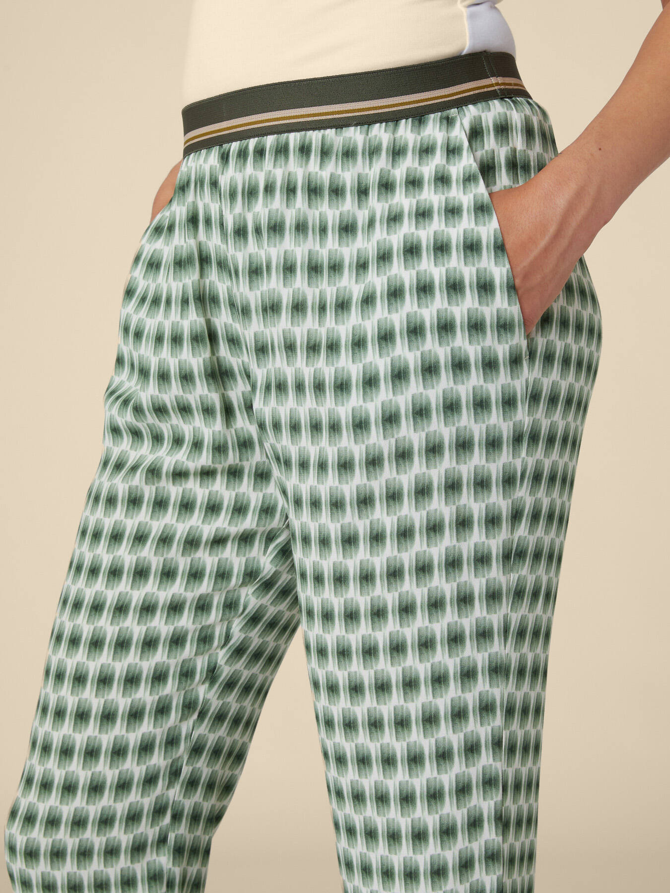 PANTALONE STAMPATO image number 2