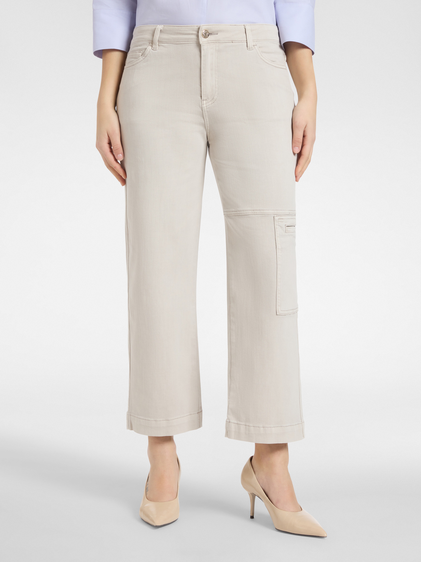 Cargo pants in stretch bull image number 2