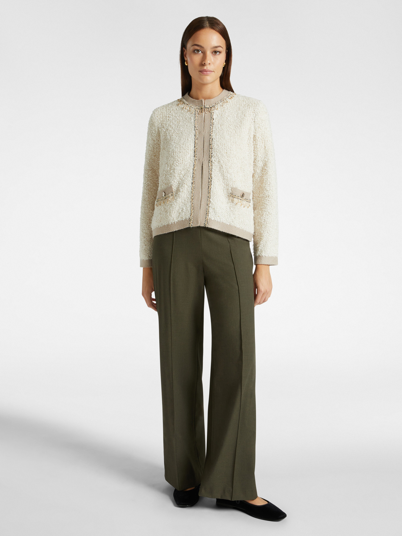 C&aacute;rdigan corto con bordado image number 2