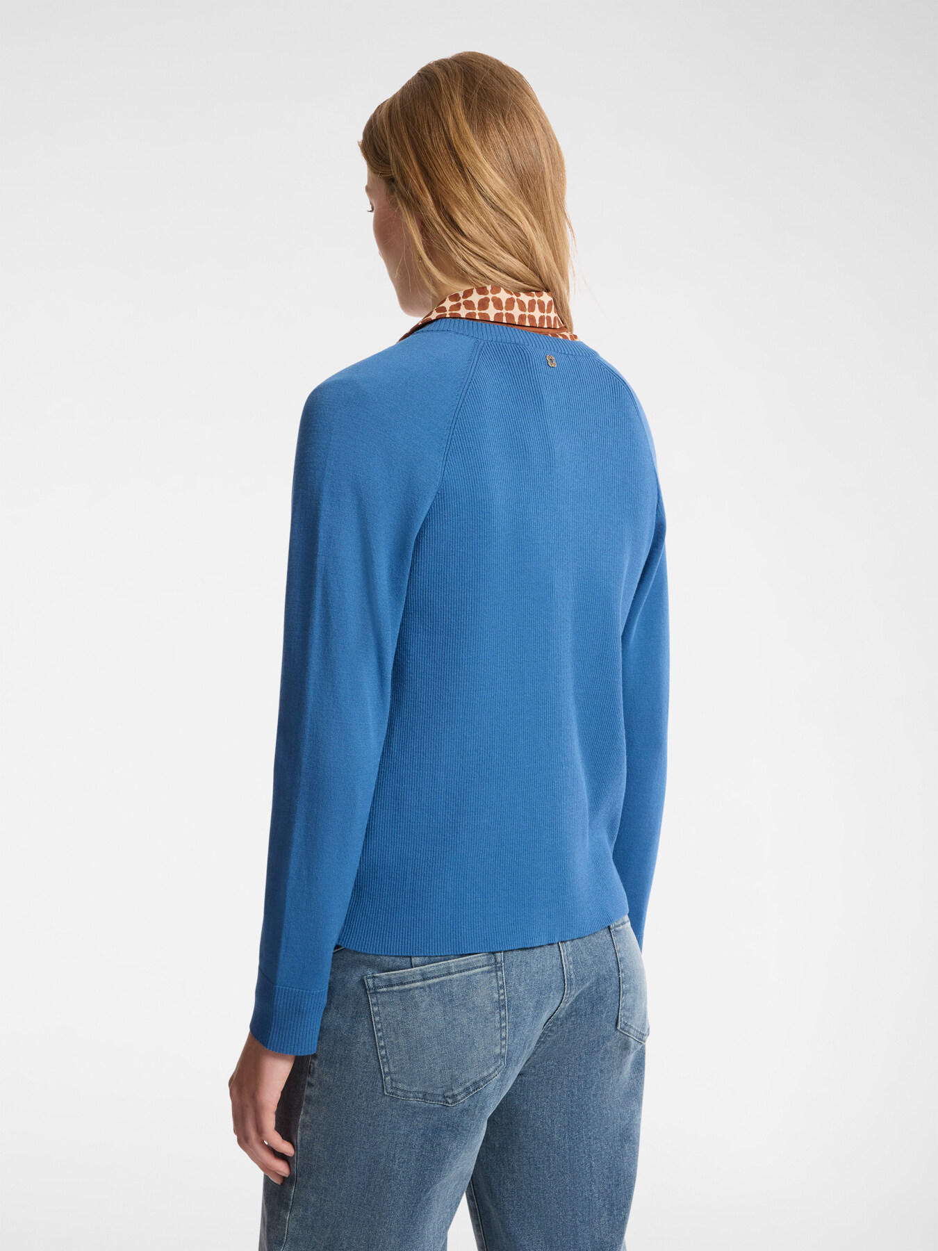 Buttoned cardigan image number 1