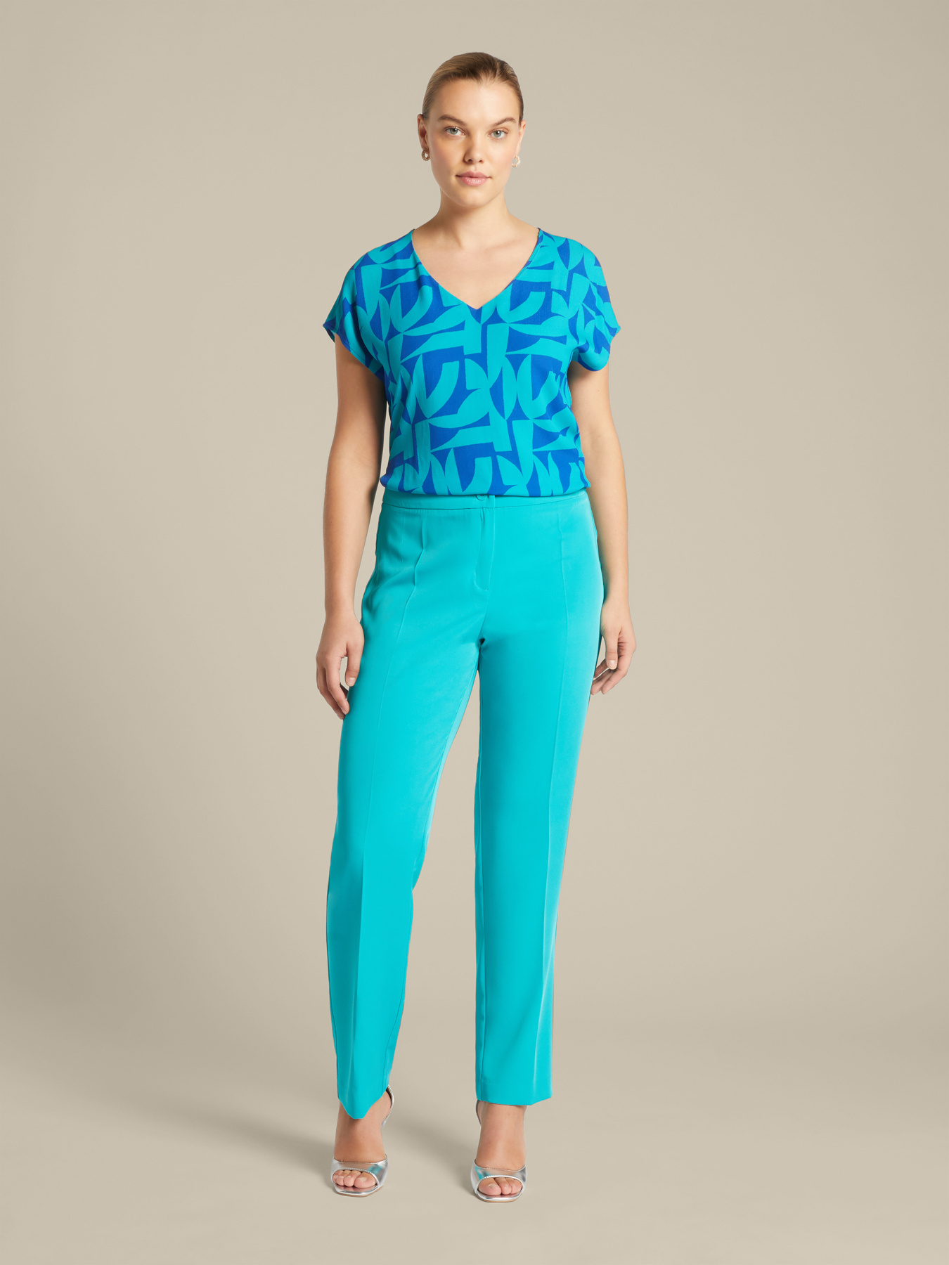 Colorful straight trousers image number 0