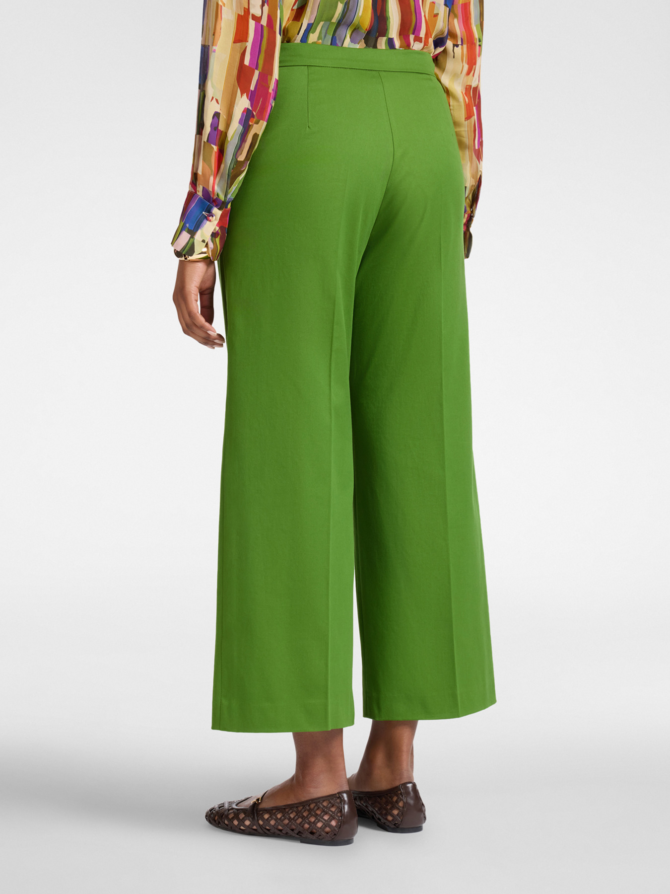 Pantaloni cropped in gabardina image number 1