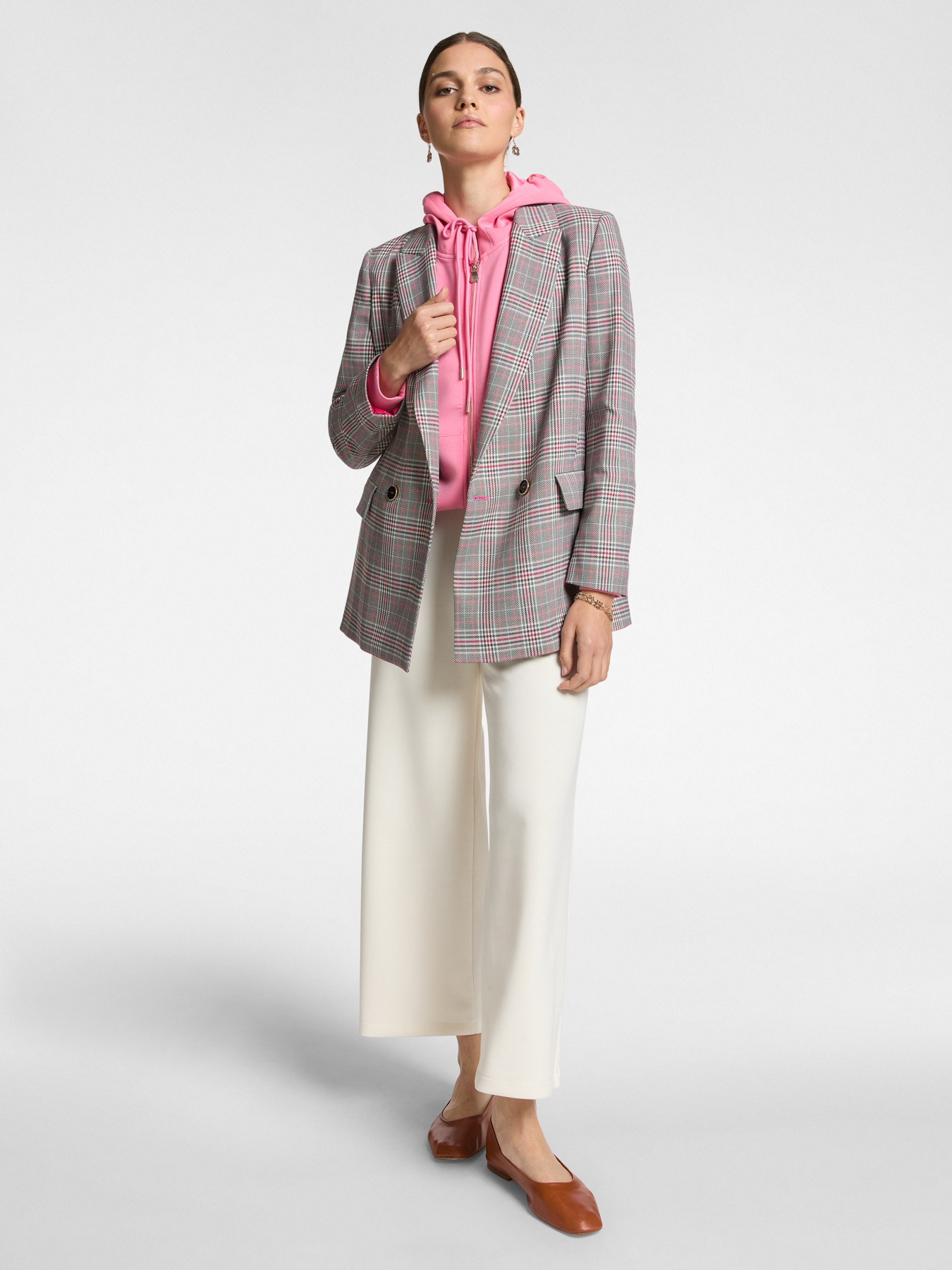 Blazer cruzado en Gales image number 4