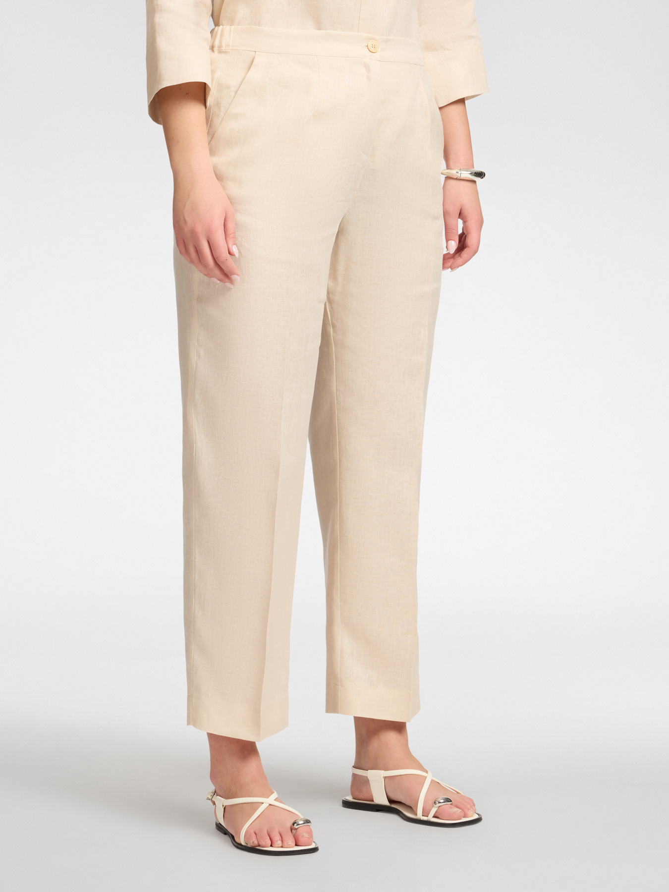 Linen trousers image number 2