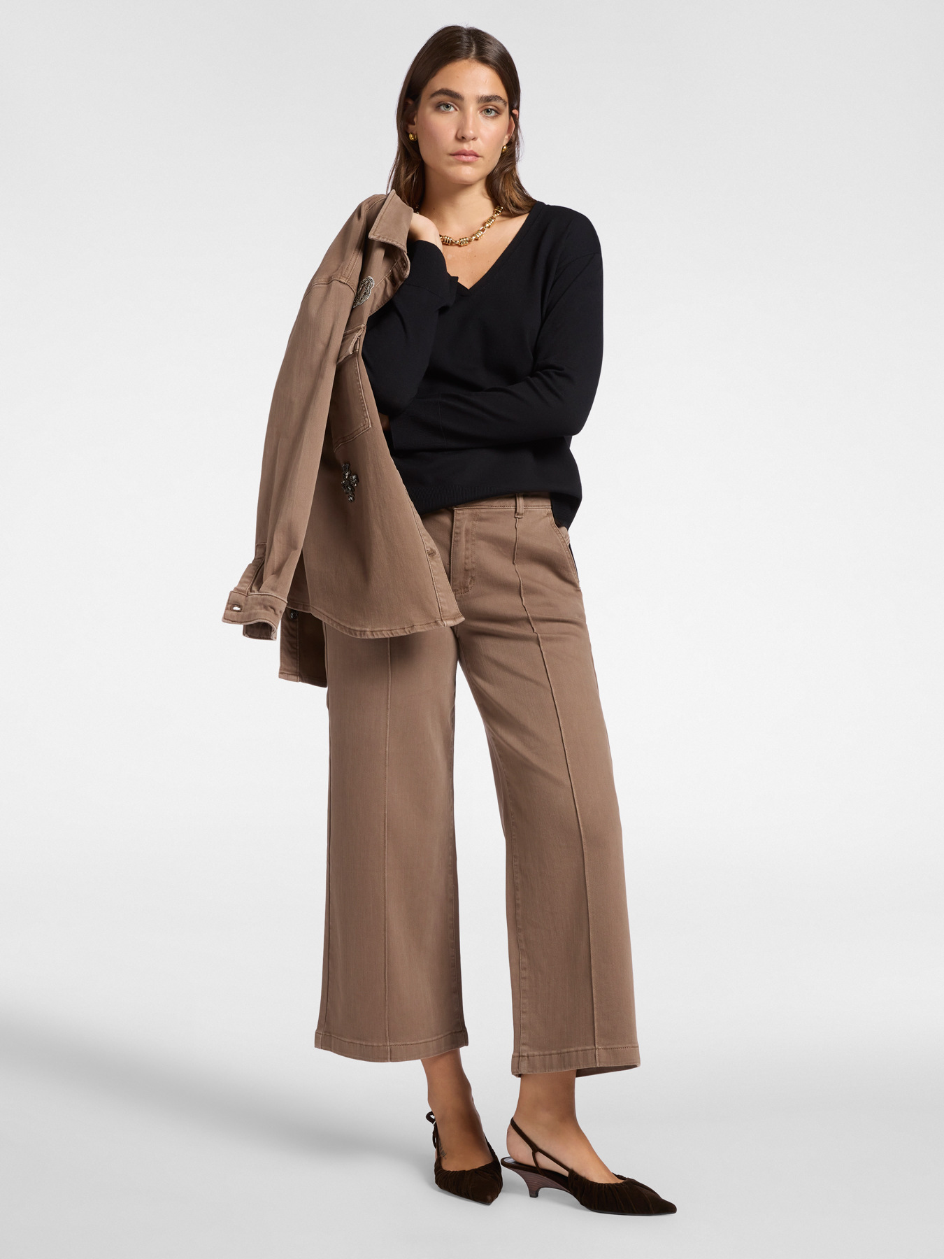 V-neck sweater image number 2