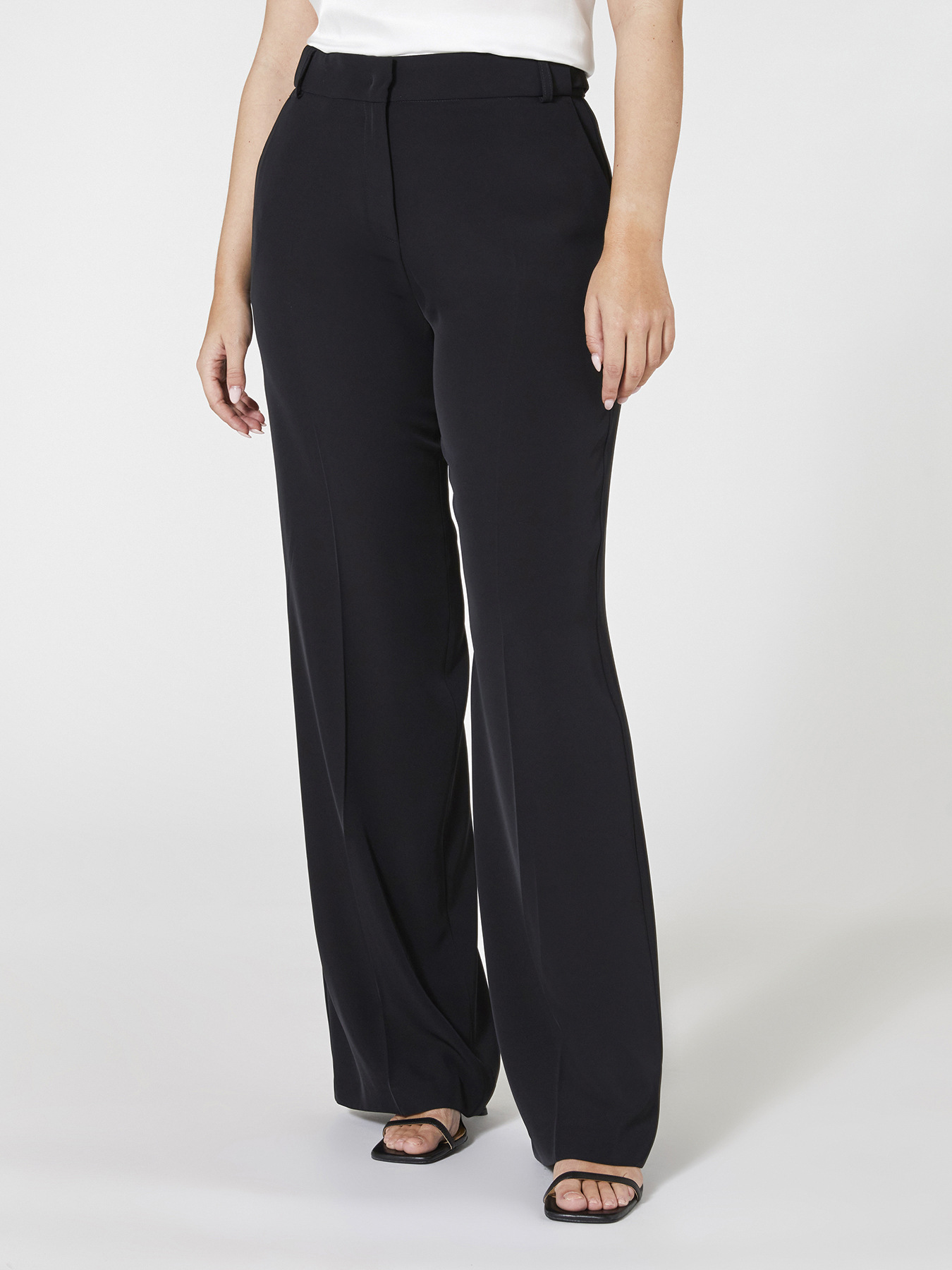 Pantalones anchos con tirantes ajustables image number 2